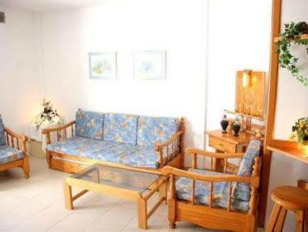 Alondras Park 2*