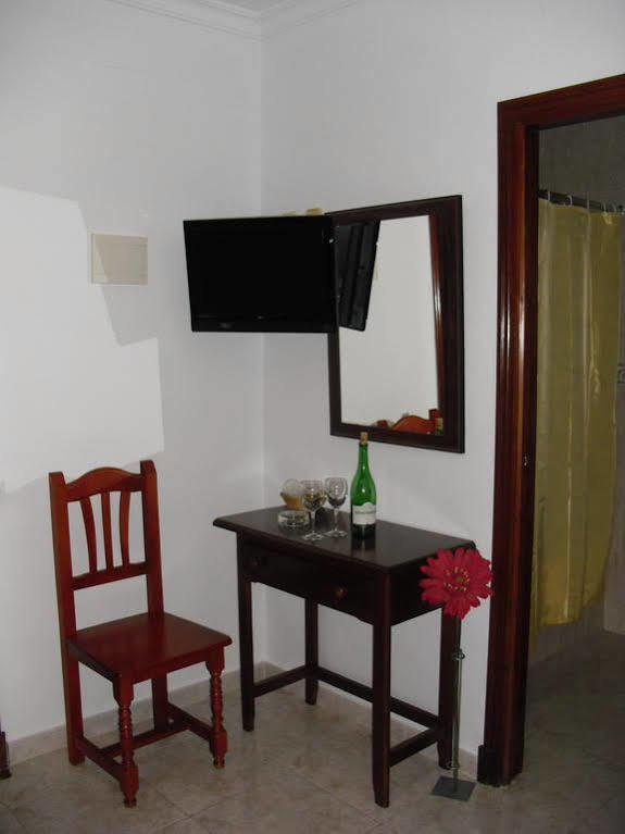 El Faisan C&r Hotel *