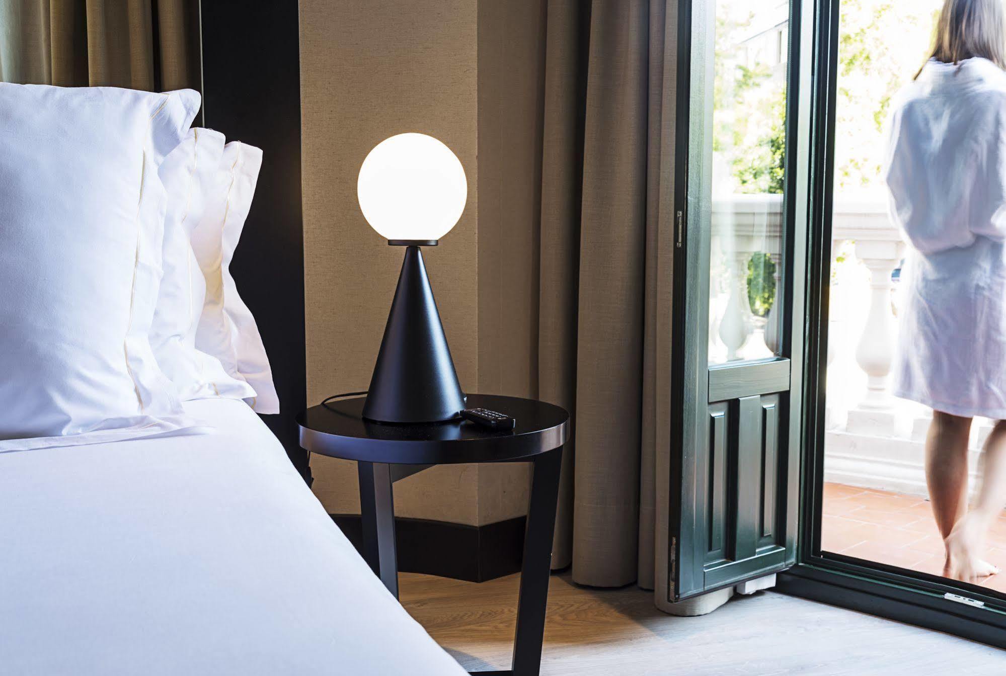 Hotel One Shot Luchana 22 4*