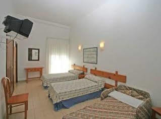 La Terraza Hotel 2*