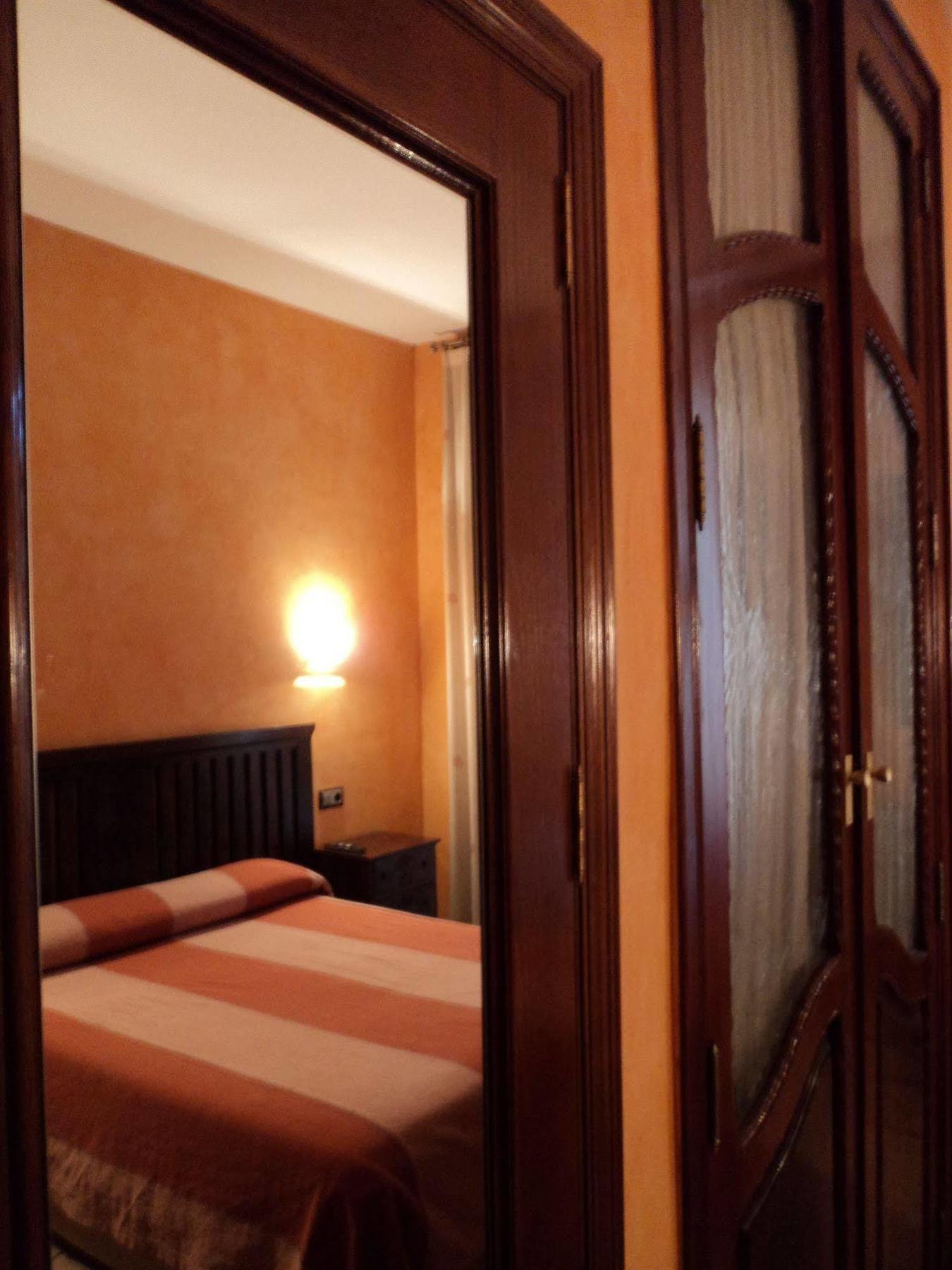 L'agora Hotel 3*