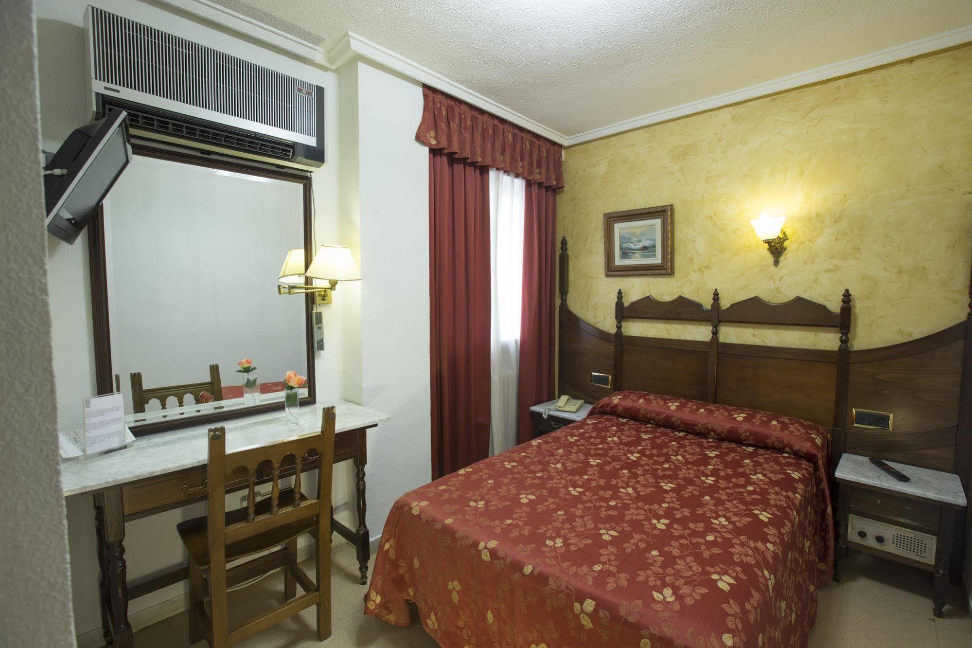 Hotel Reyes Catolicos