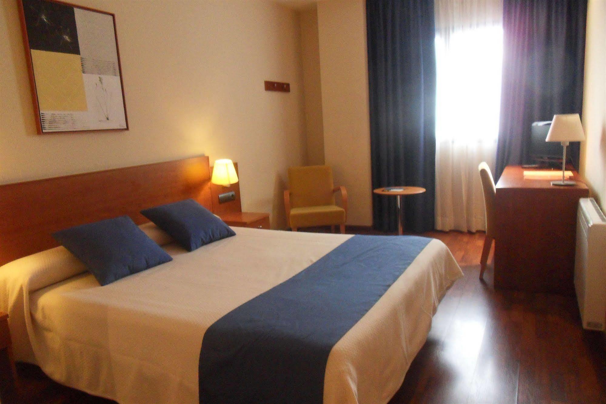 Camarena 3* Teruel