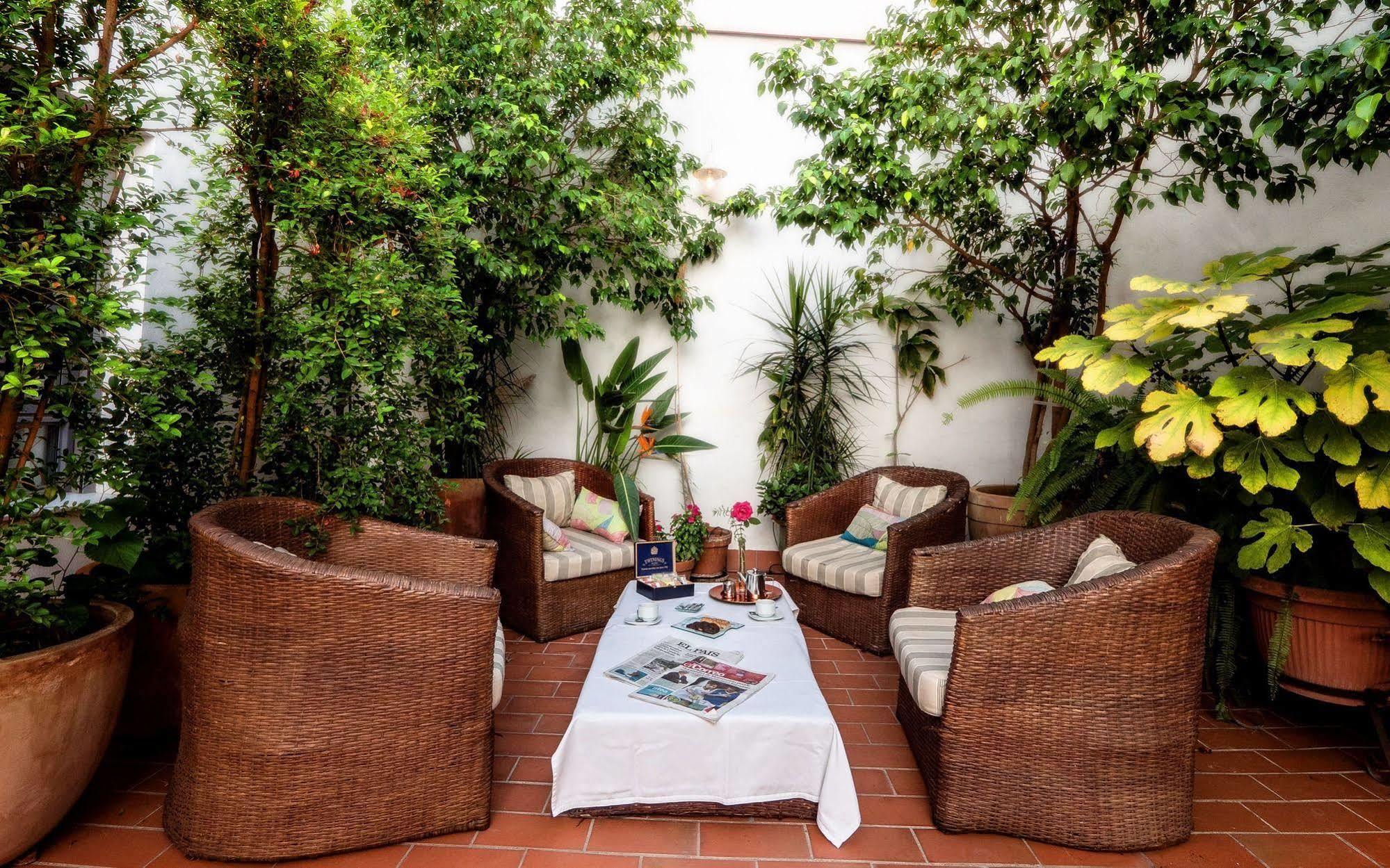 Plaza Santa Lucía Hotel