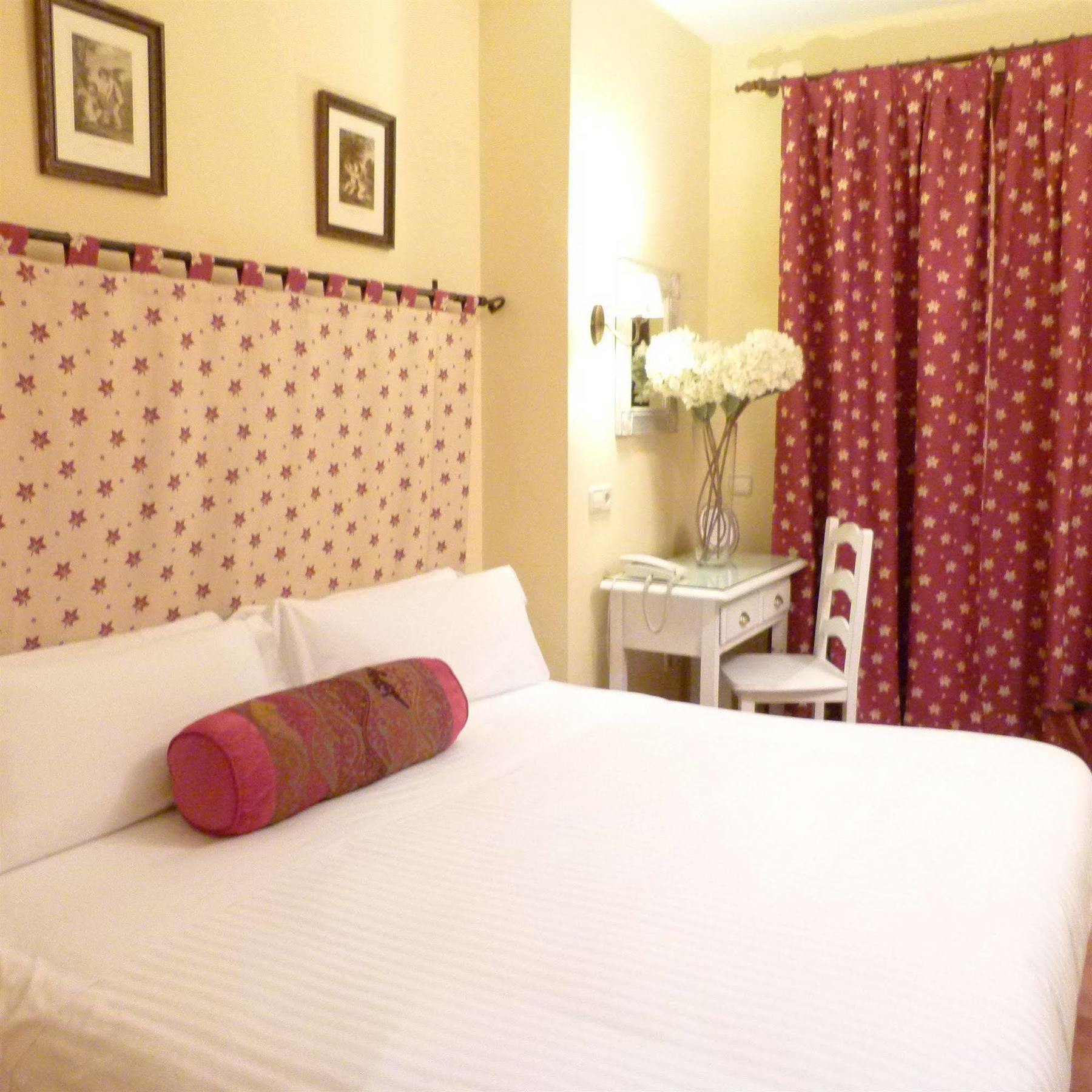 Hospederia De Reyes Hotel