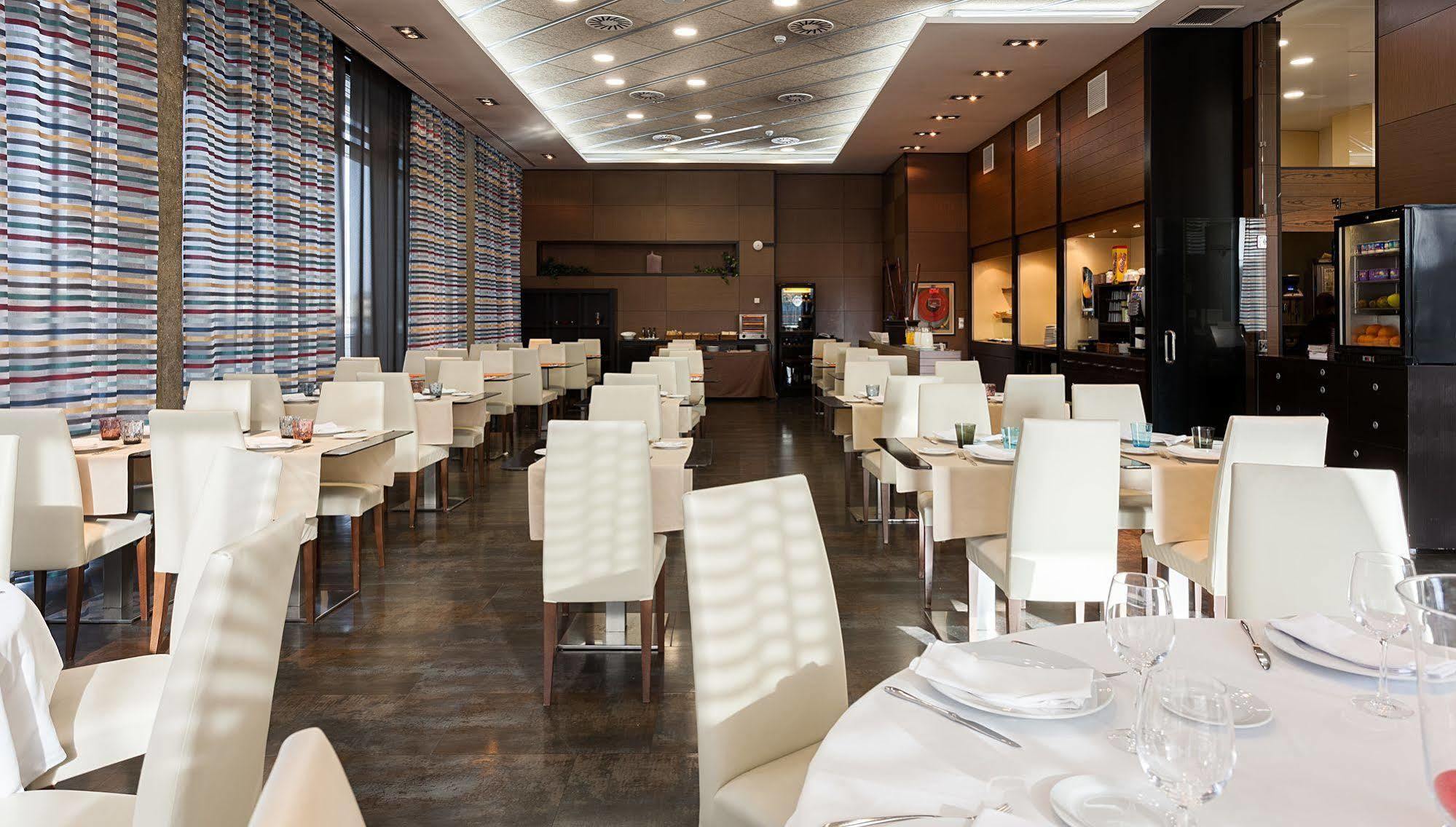 Hotel Artes