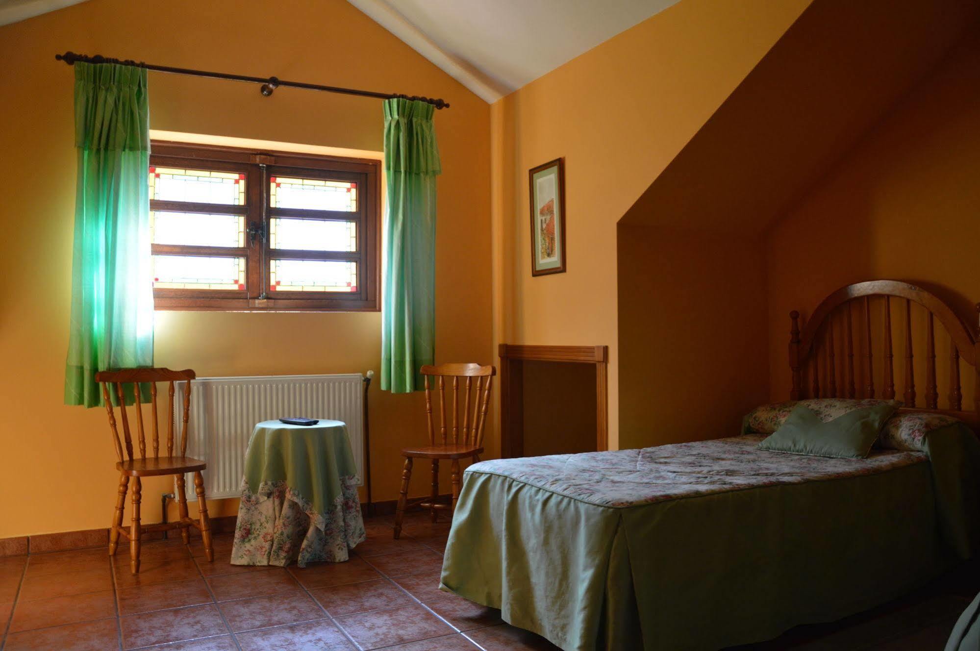 Hotel Mar De Queo