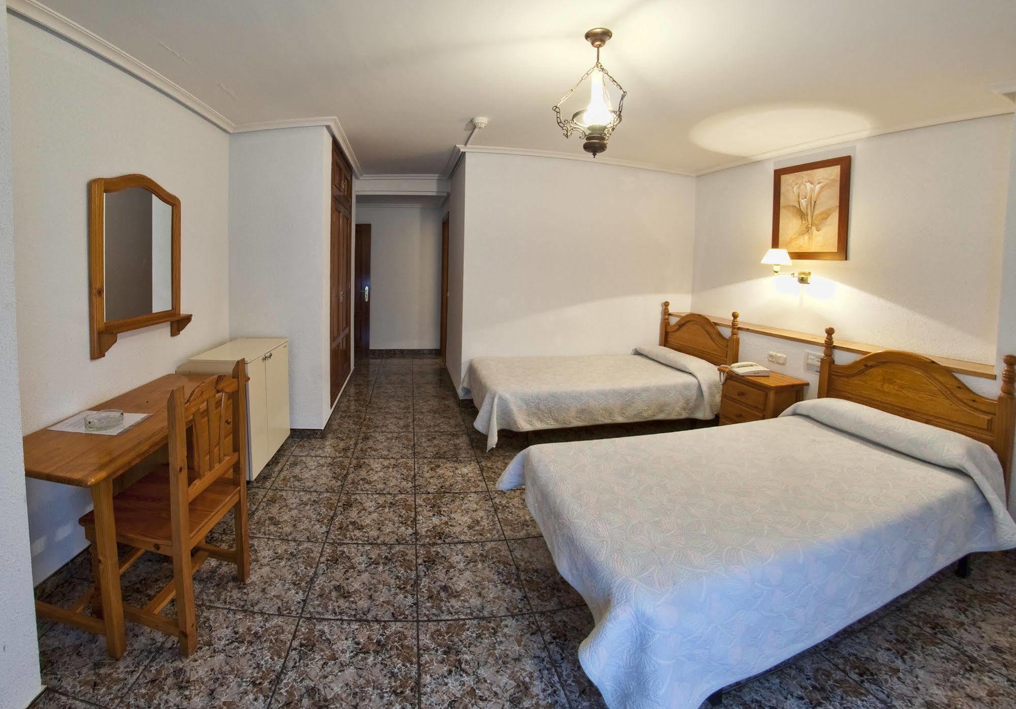 Hotel Tierra De La Reina