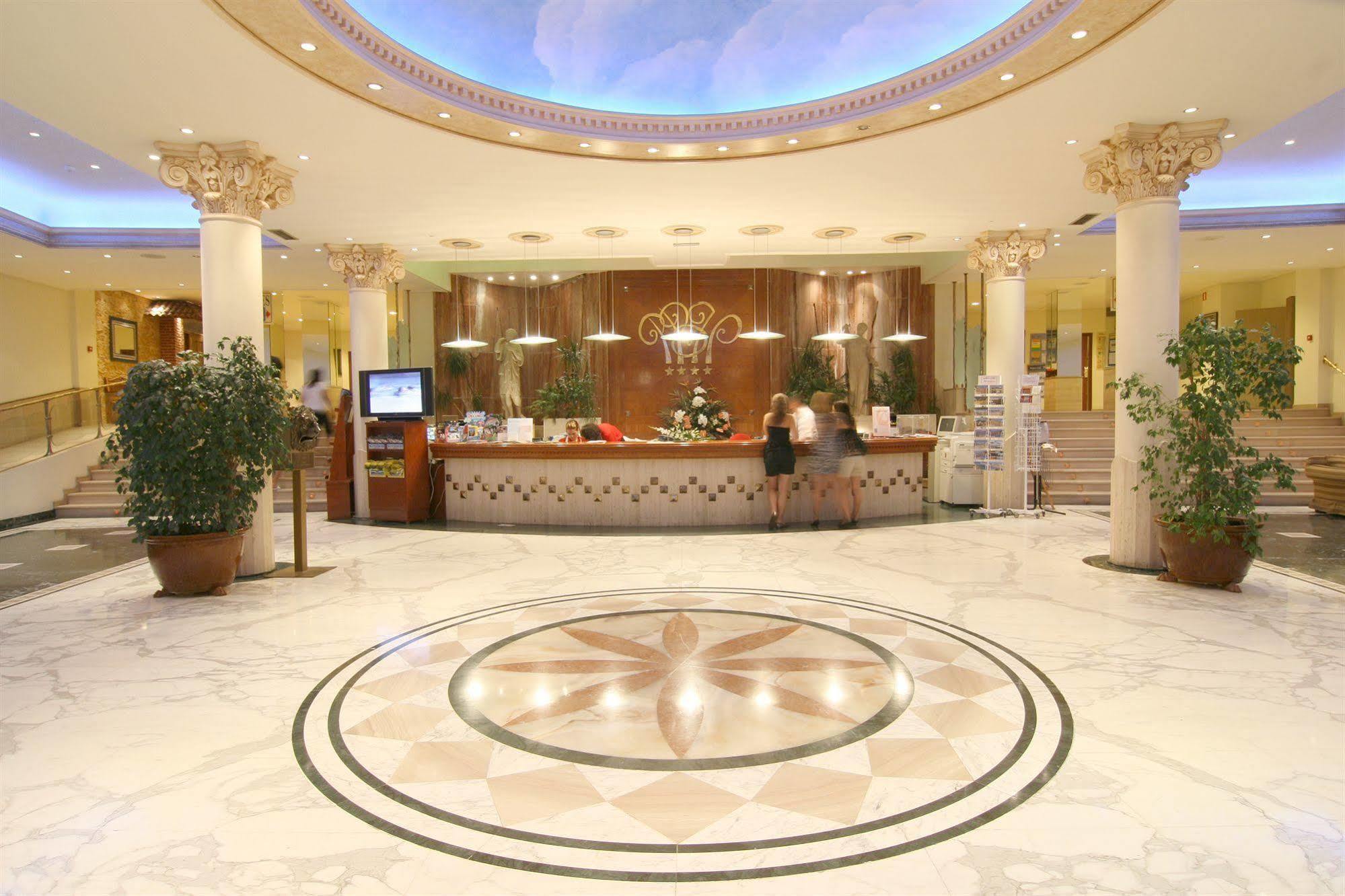Hotel East By Pierre&vacances
