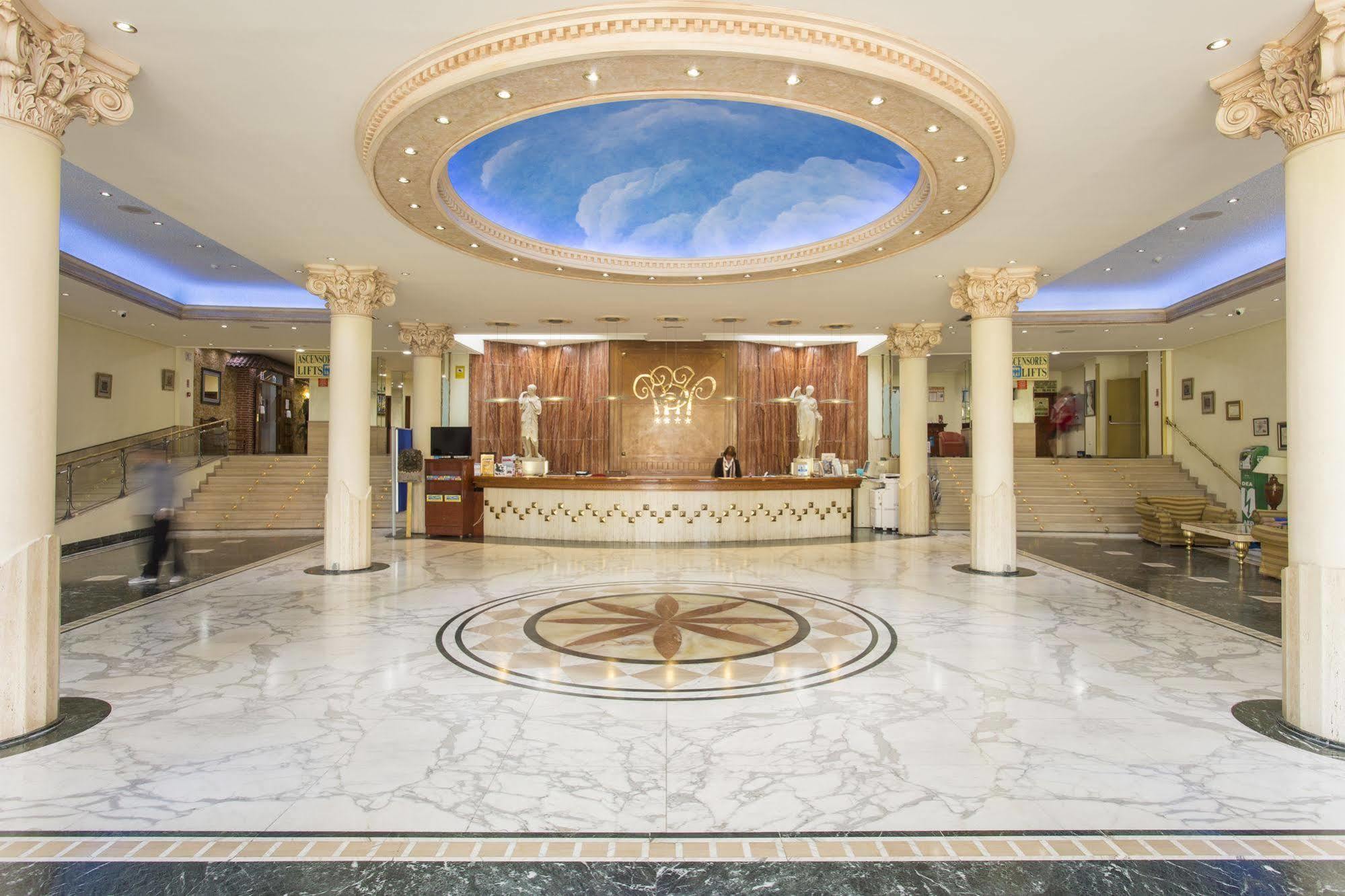 Hotel East By Pierre&vacances Benidorm