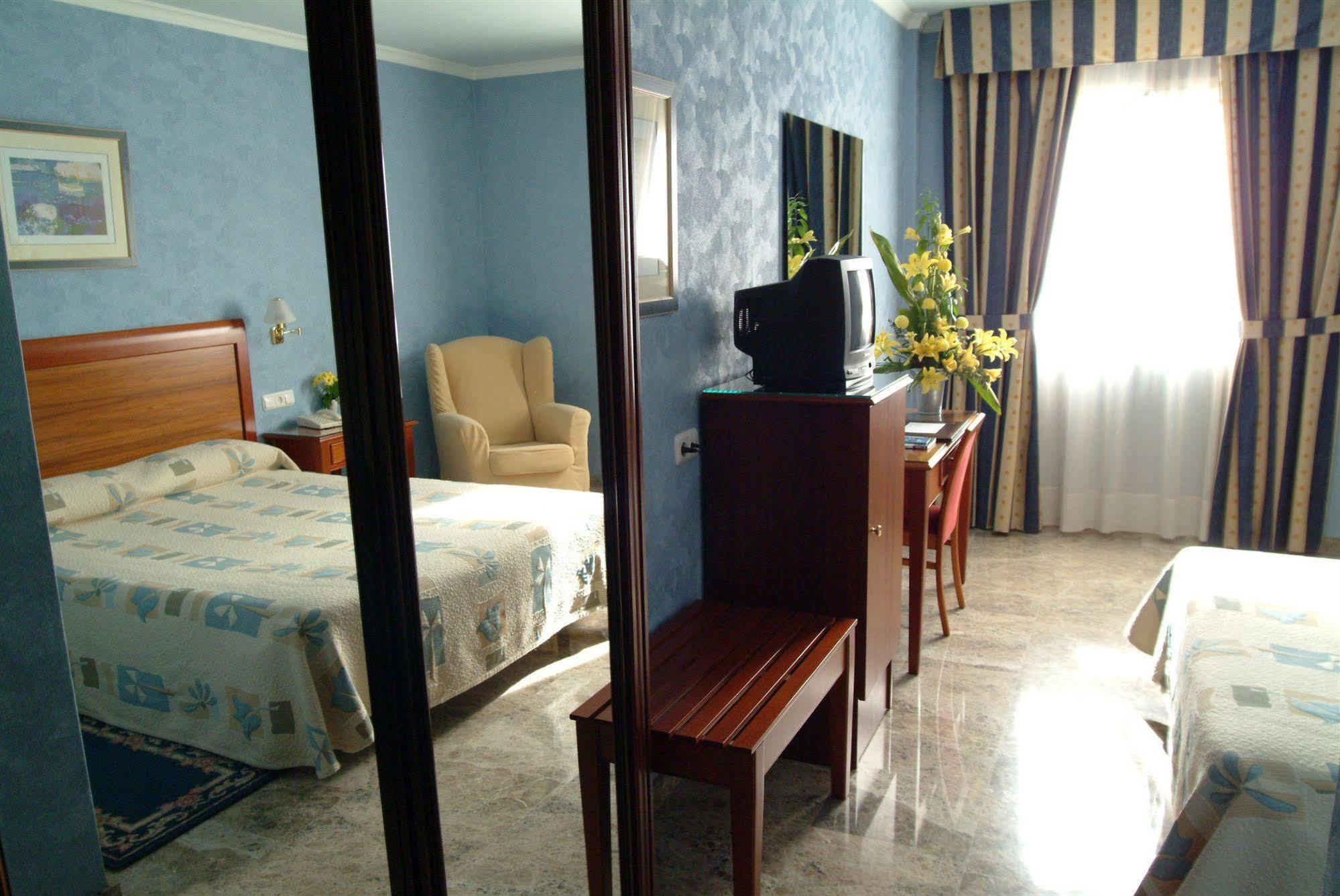 Bartos 4*