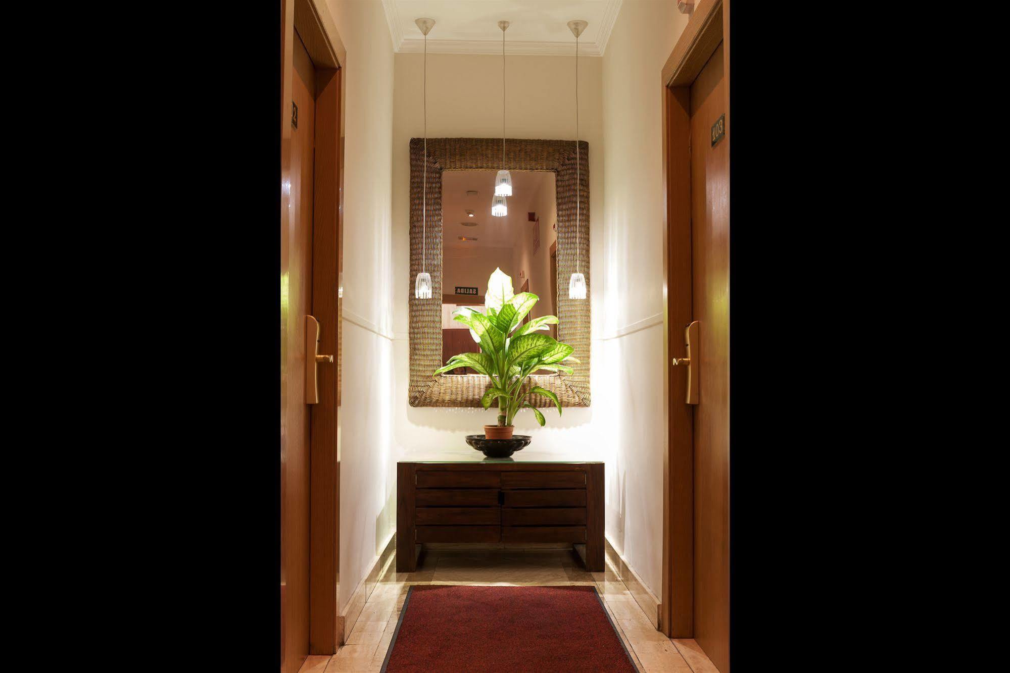 Hotel Boutique Reina Mora