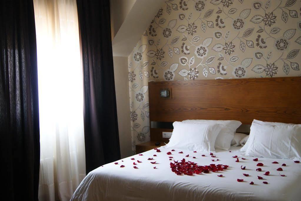 Puente De La Toja Hotel 3*