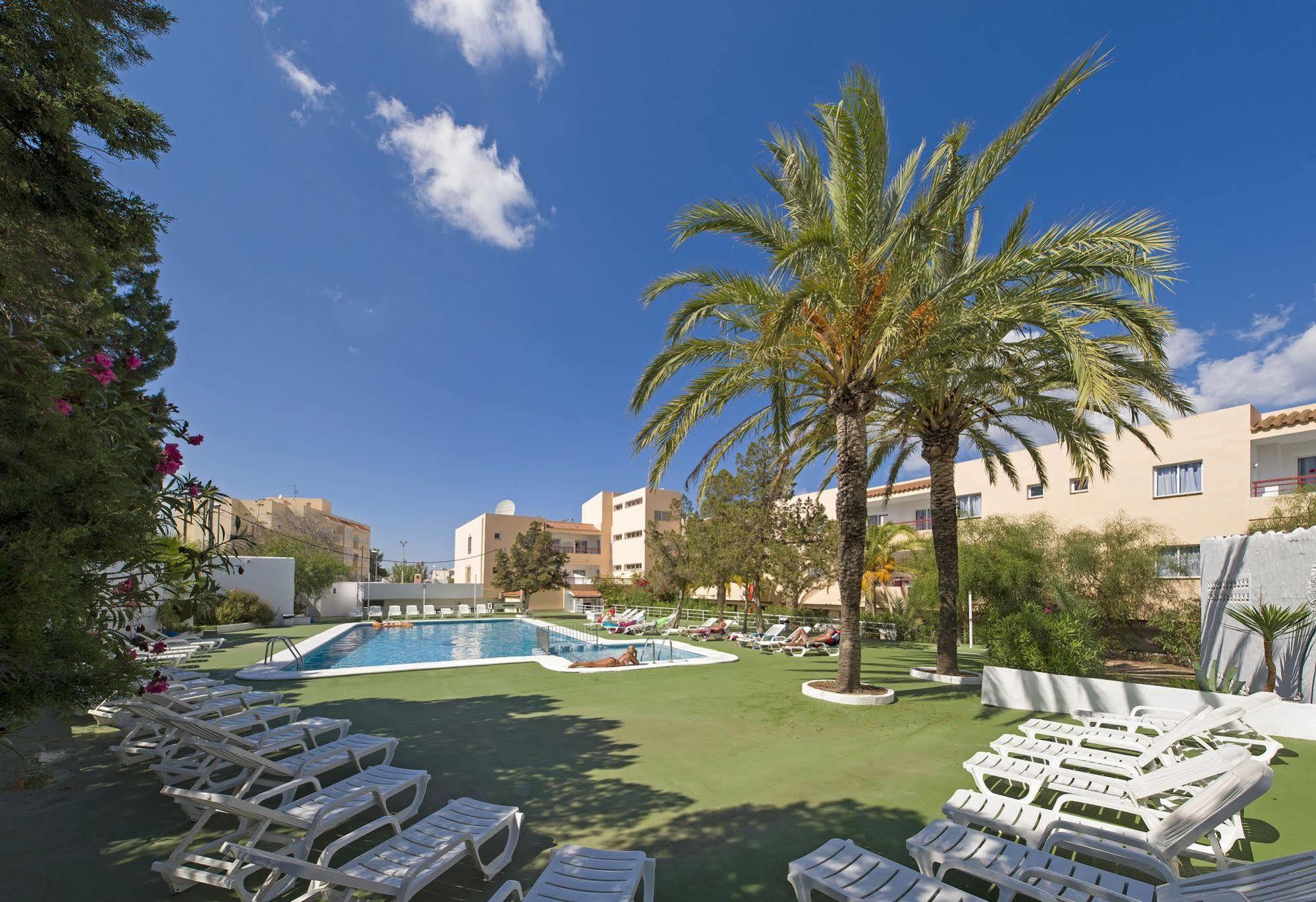 Apartahotel Sol Bay 2*