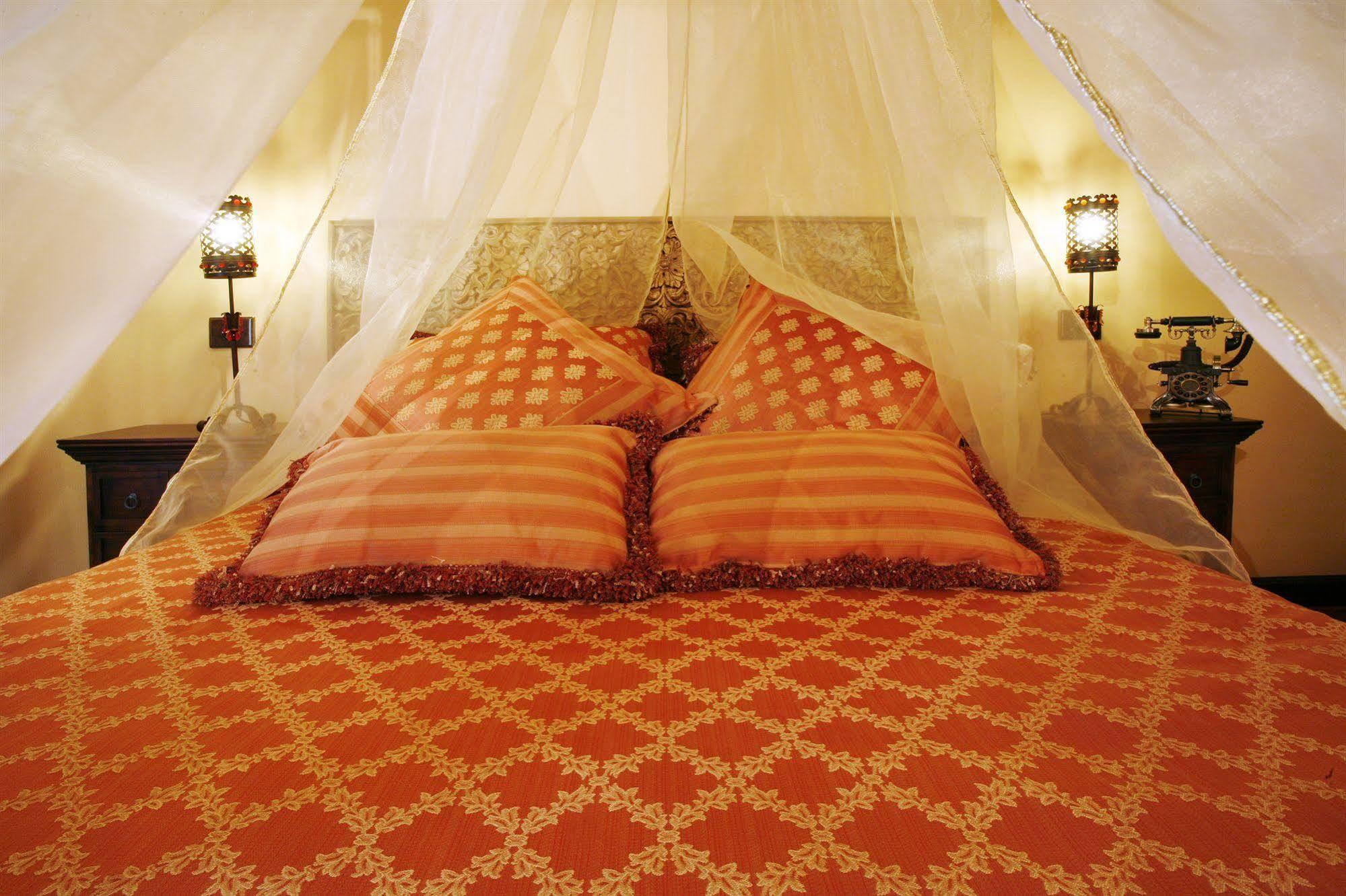 Boutique Real Casona De Amas 3* Azofra
