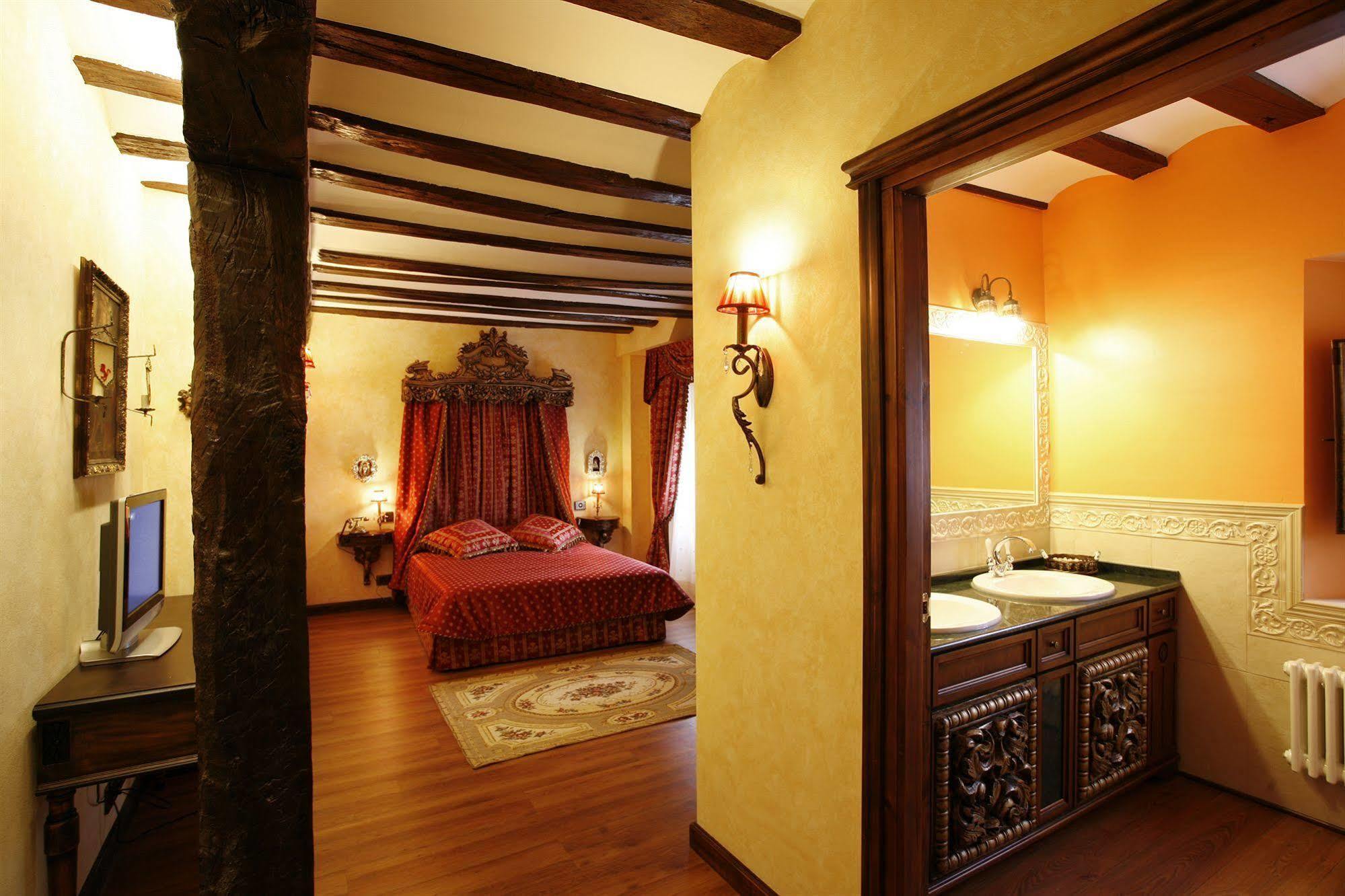 Boutique Real Casona De Amas Hotel 3*