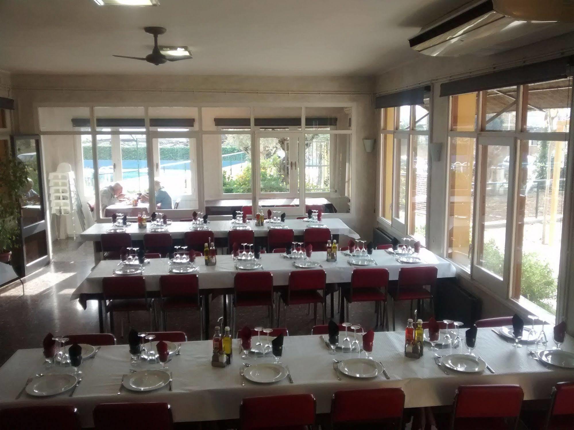 Hotel Les Roques Bascara