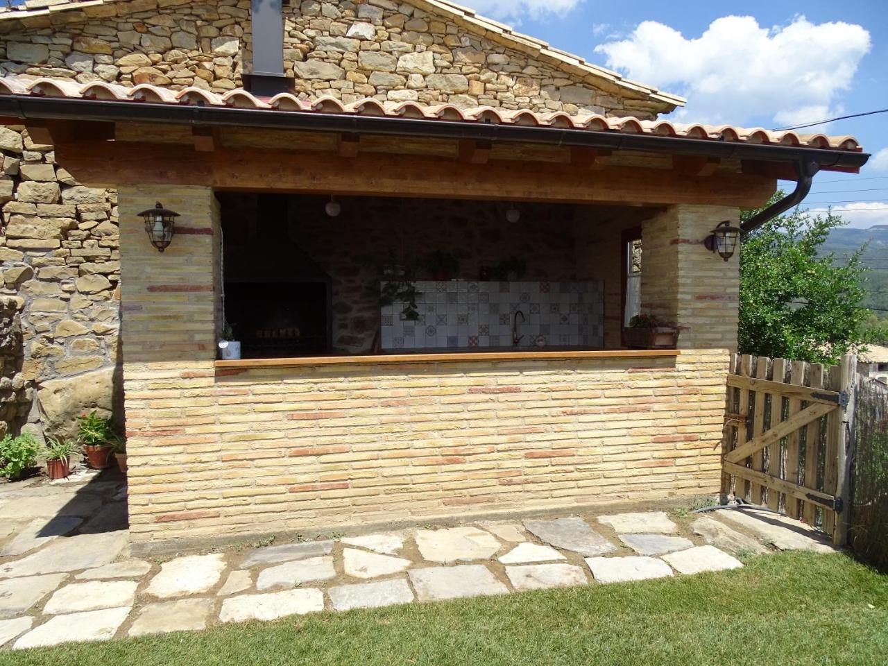 Casa L'apargatero Morillo de Monclus
