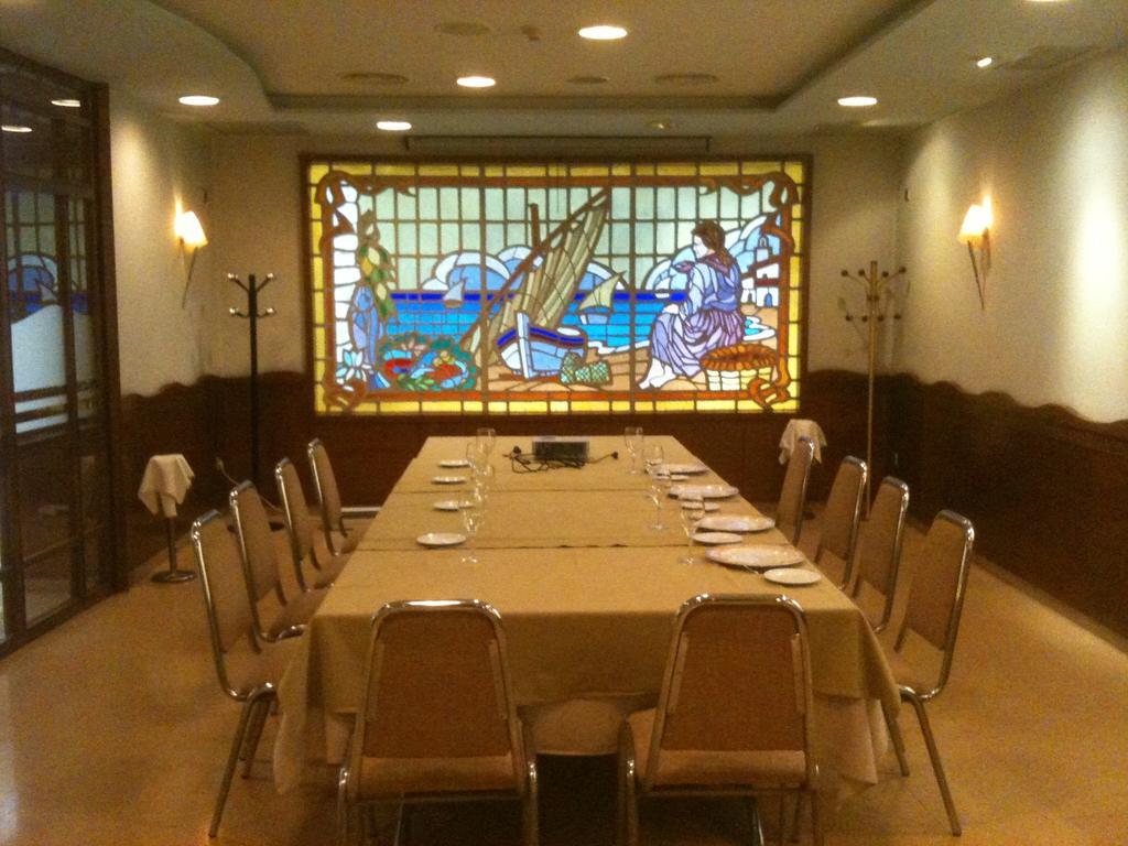Hotel Manel 2*