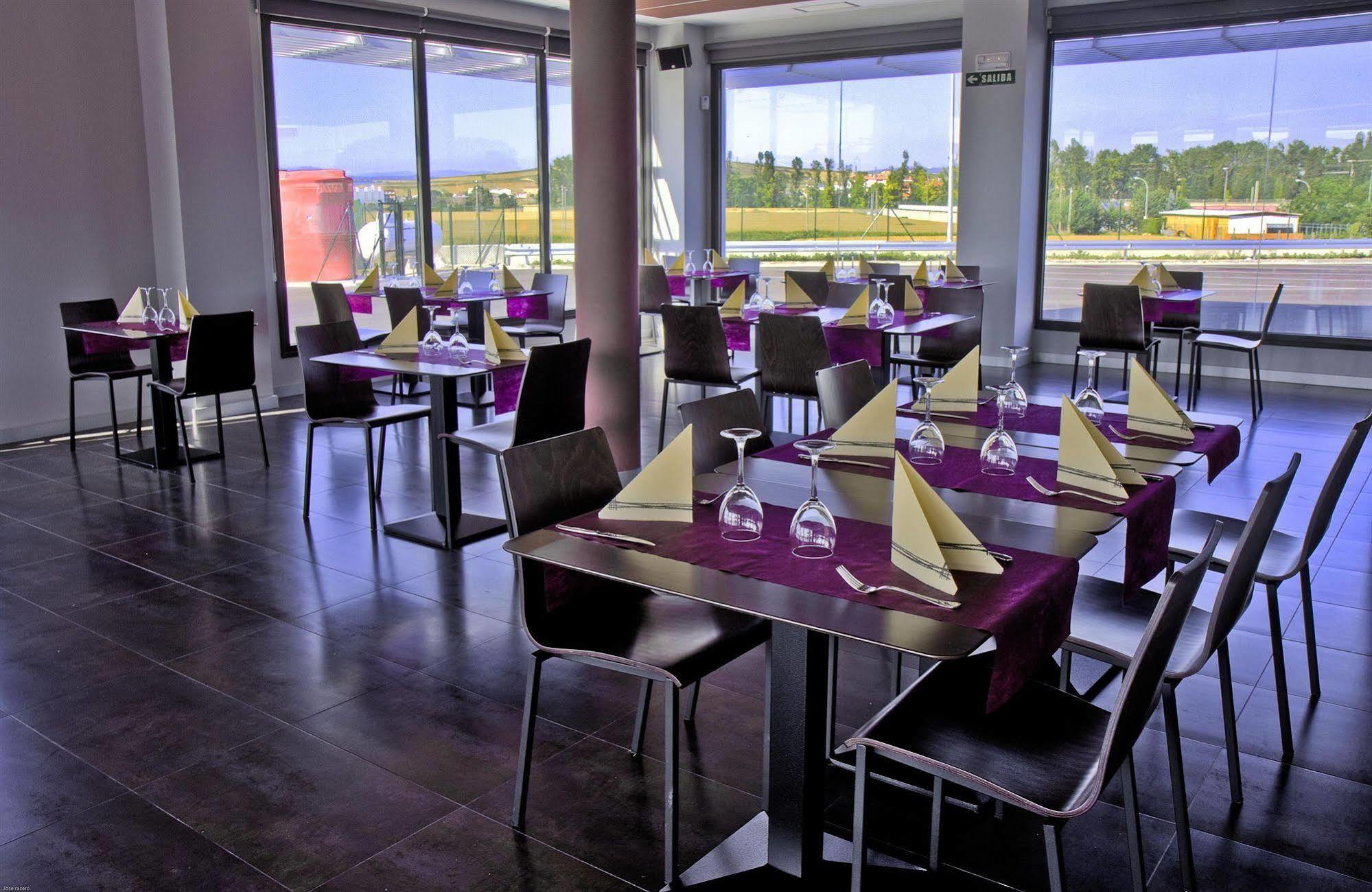 Abades Via Norte Hotel