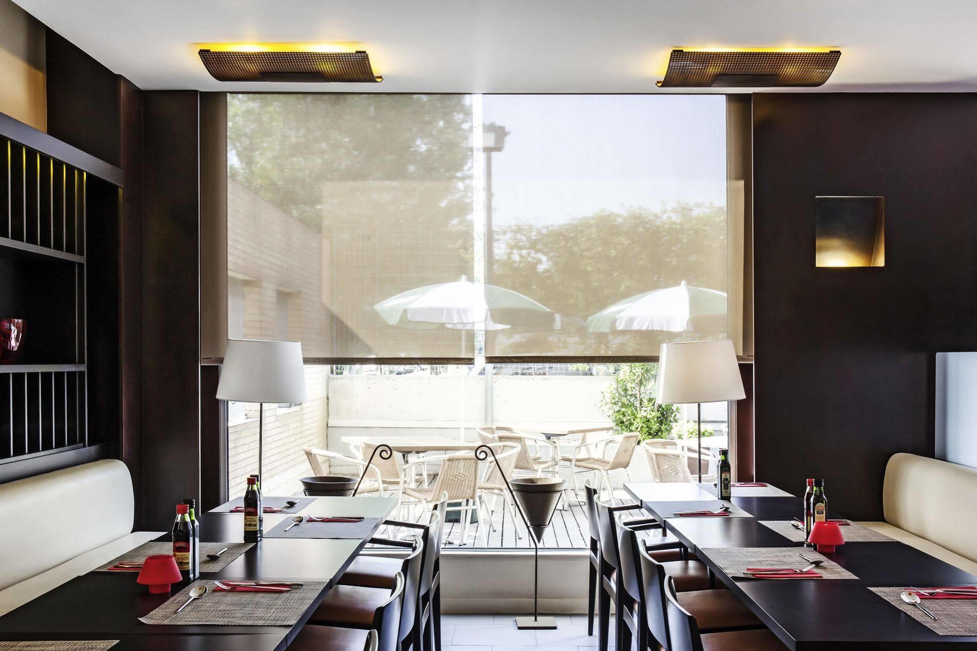 Hotel Ibis Barcelona 2*