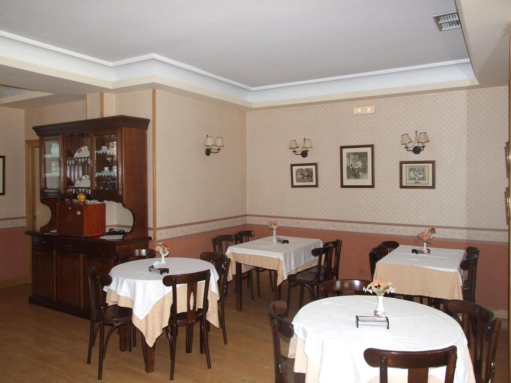 Dunas Hotel 2*