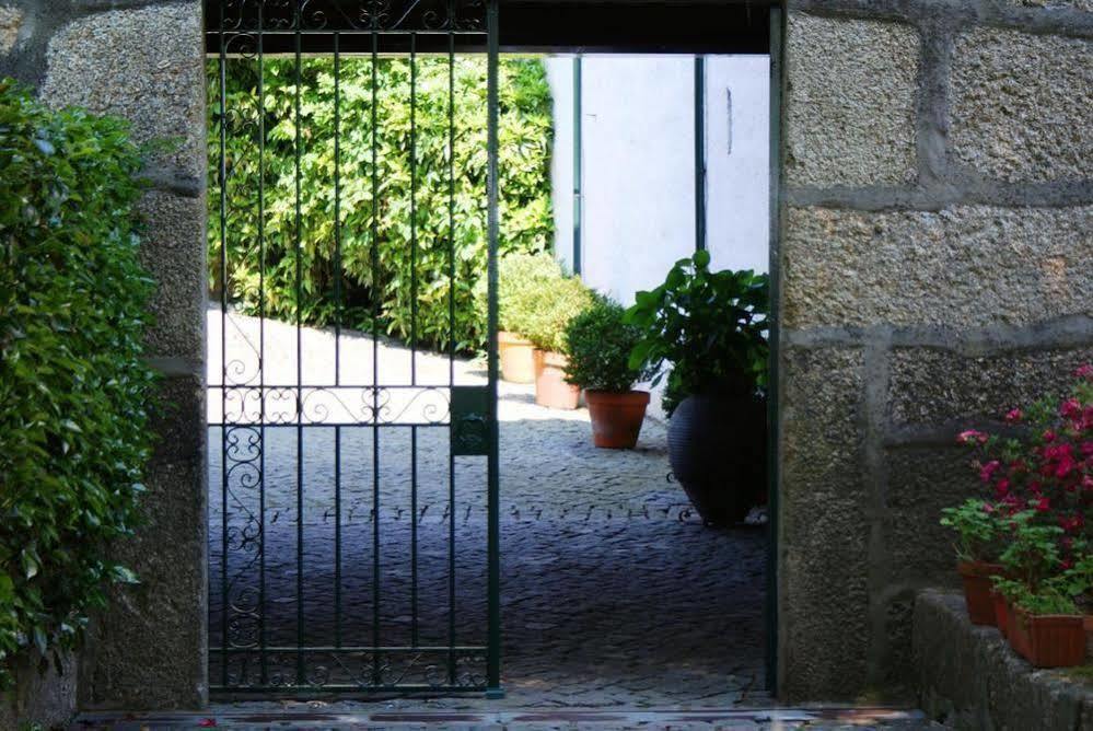 Quinta Da Ponte Do * Louro