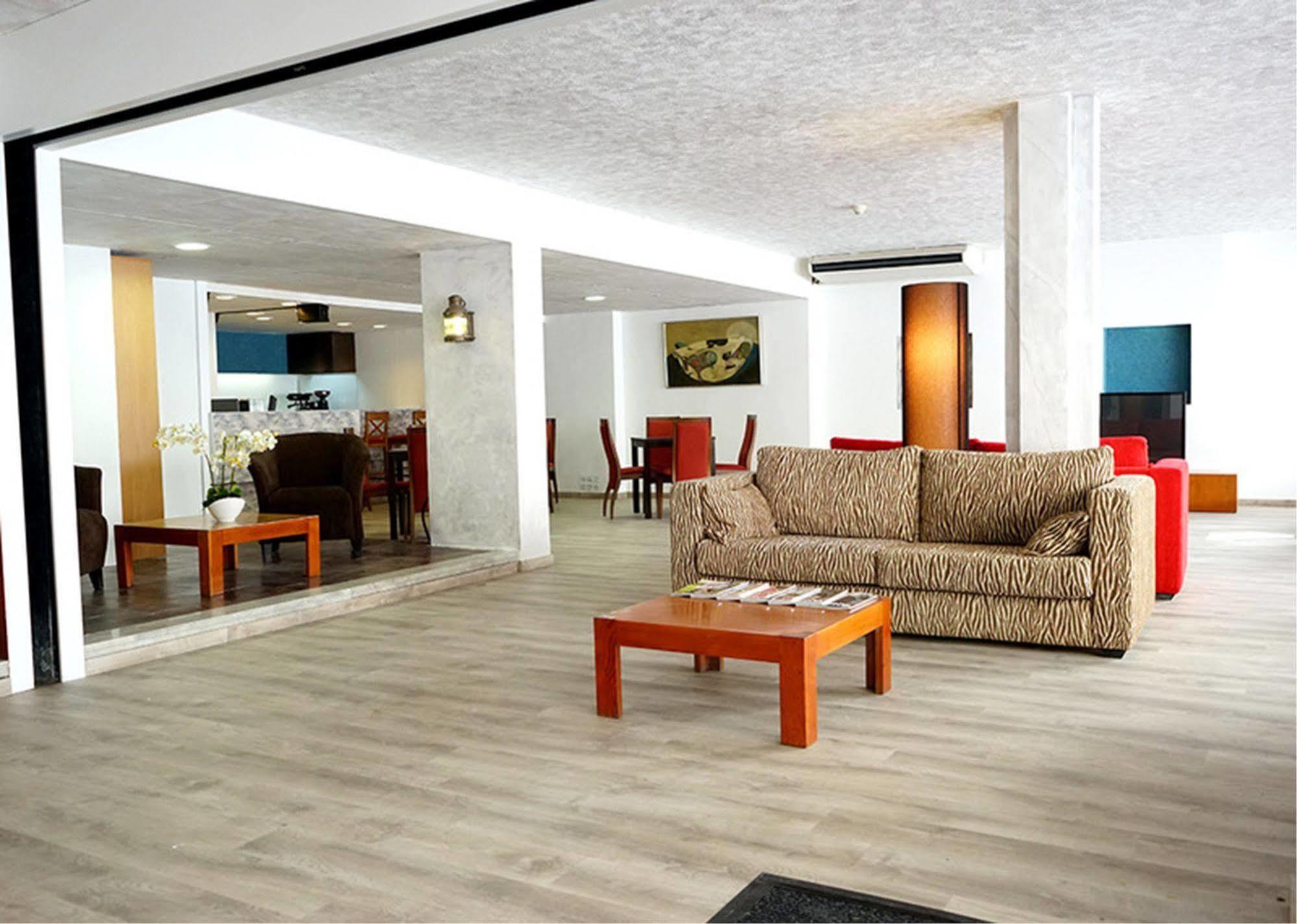 Hotel Checkin Torredembarra