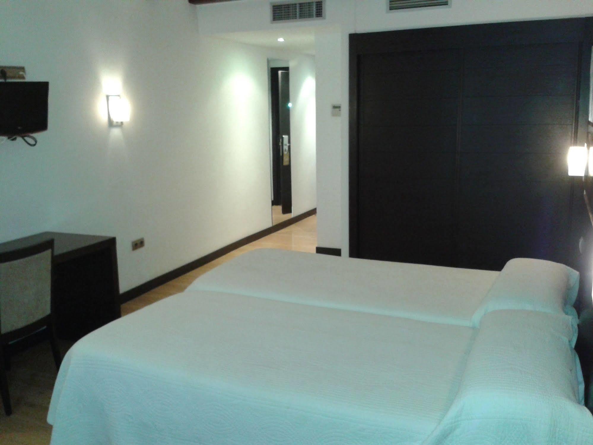 Hotel Rey Sancho 3*