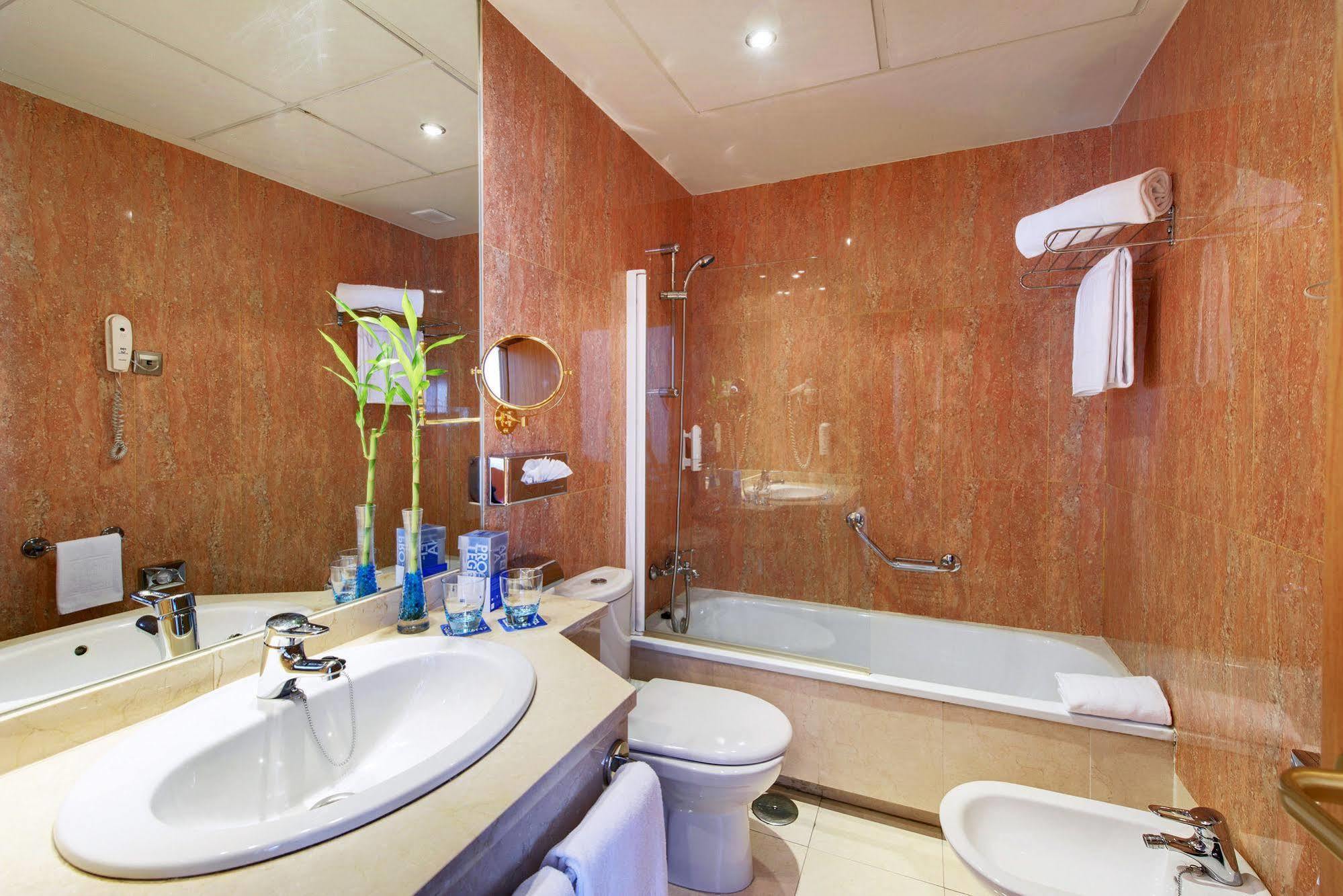 Sercotel Alcala 611 Hotel 4*