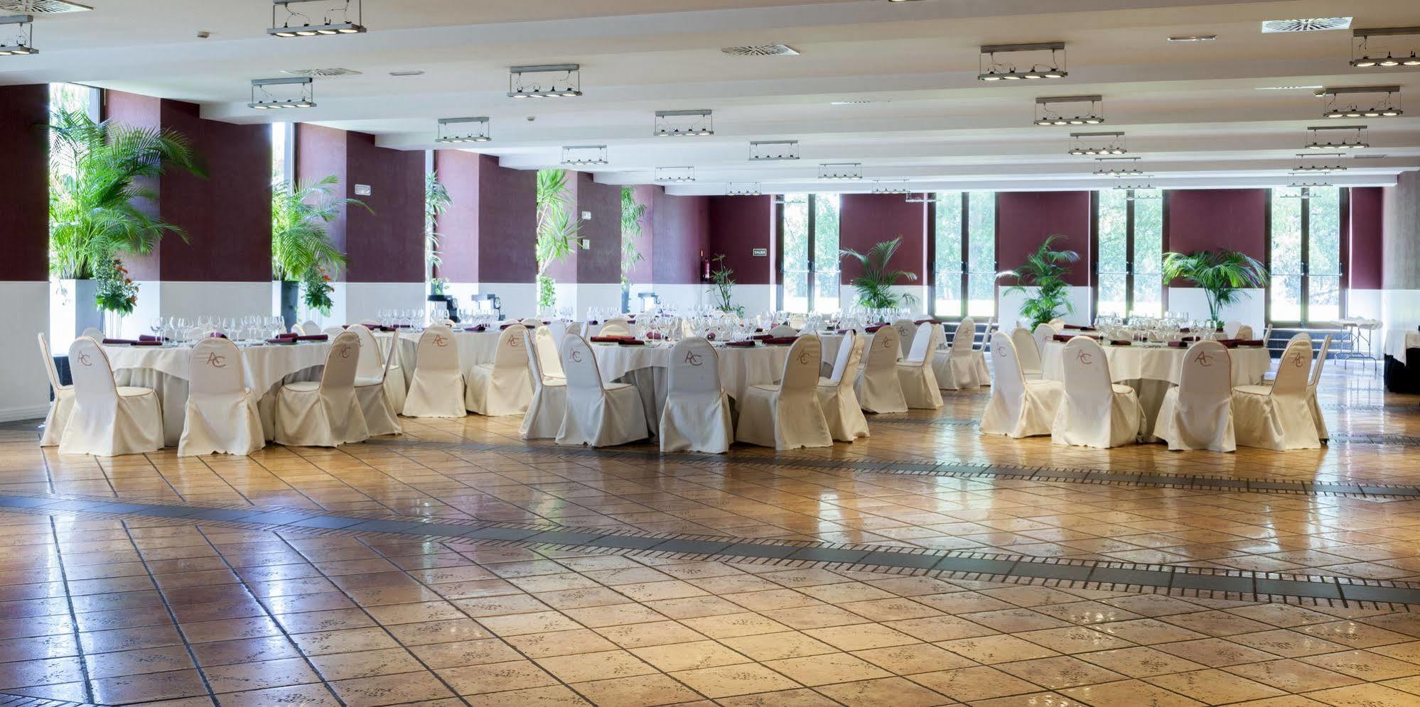 Hotel Ac Palacio De Santa Ana By Marriott 5*