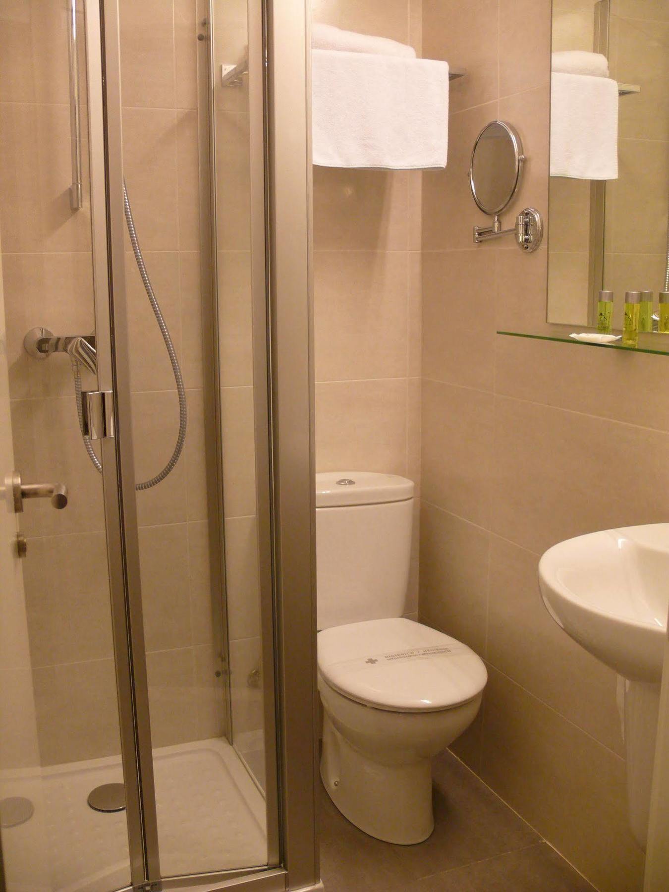 Angeles Hotel 3*