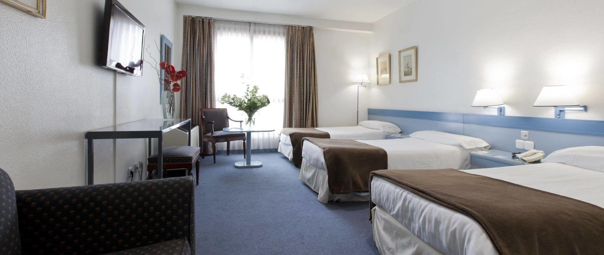 Espahotel Plaza De España 3*