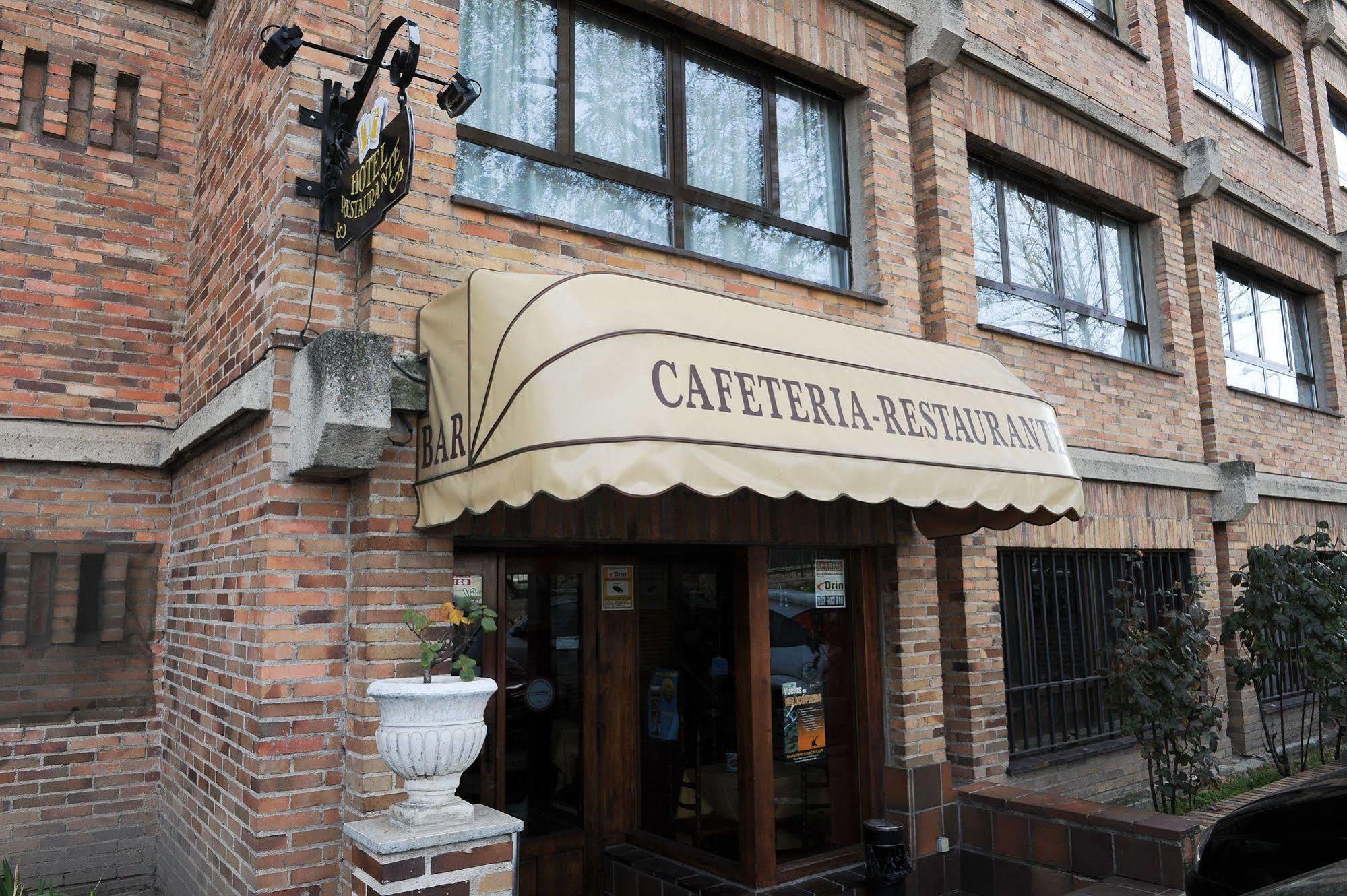 Corregidor Hotel 2*