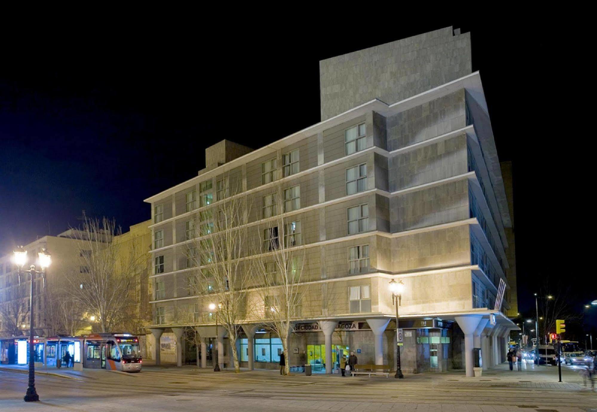 Hotel Nh Ciudad De 4*