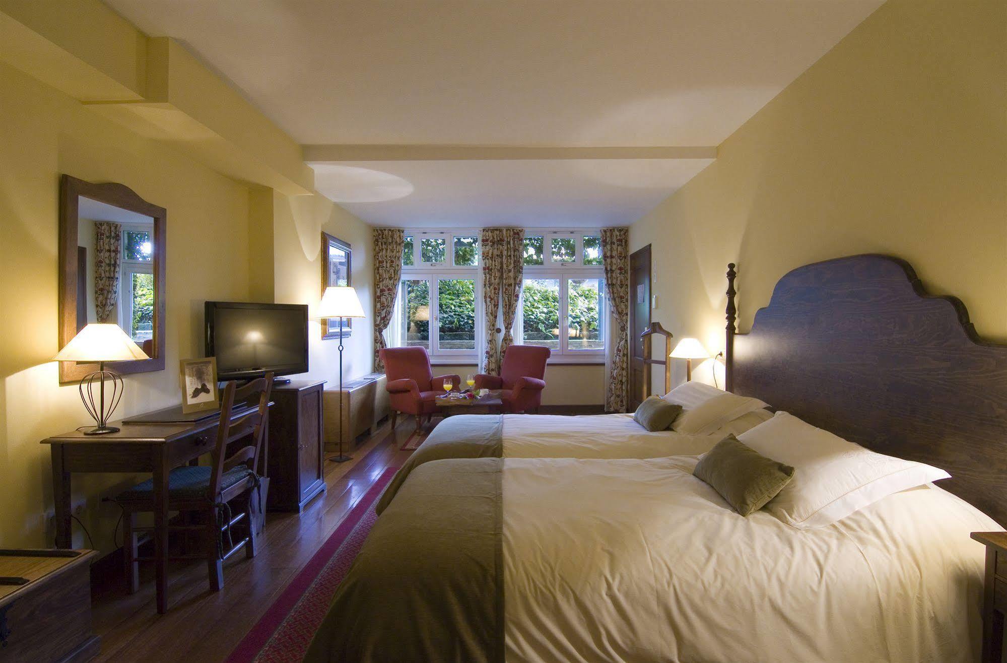 Virxe Da Cerca By De Compostela Hotel