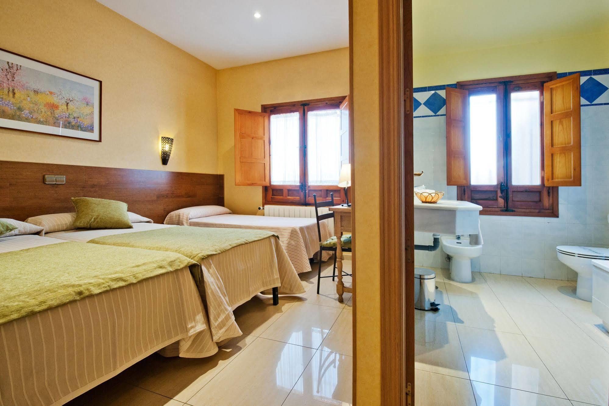 Hotel Sol 2*
