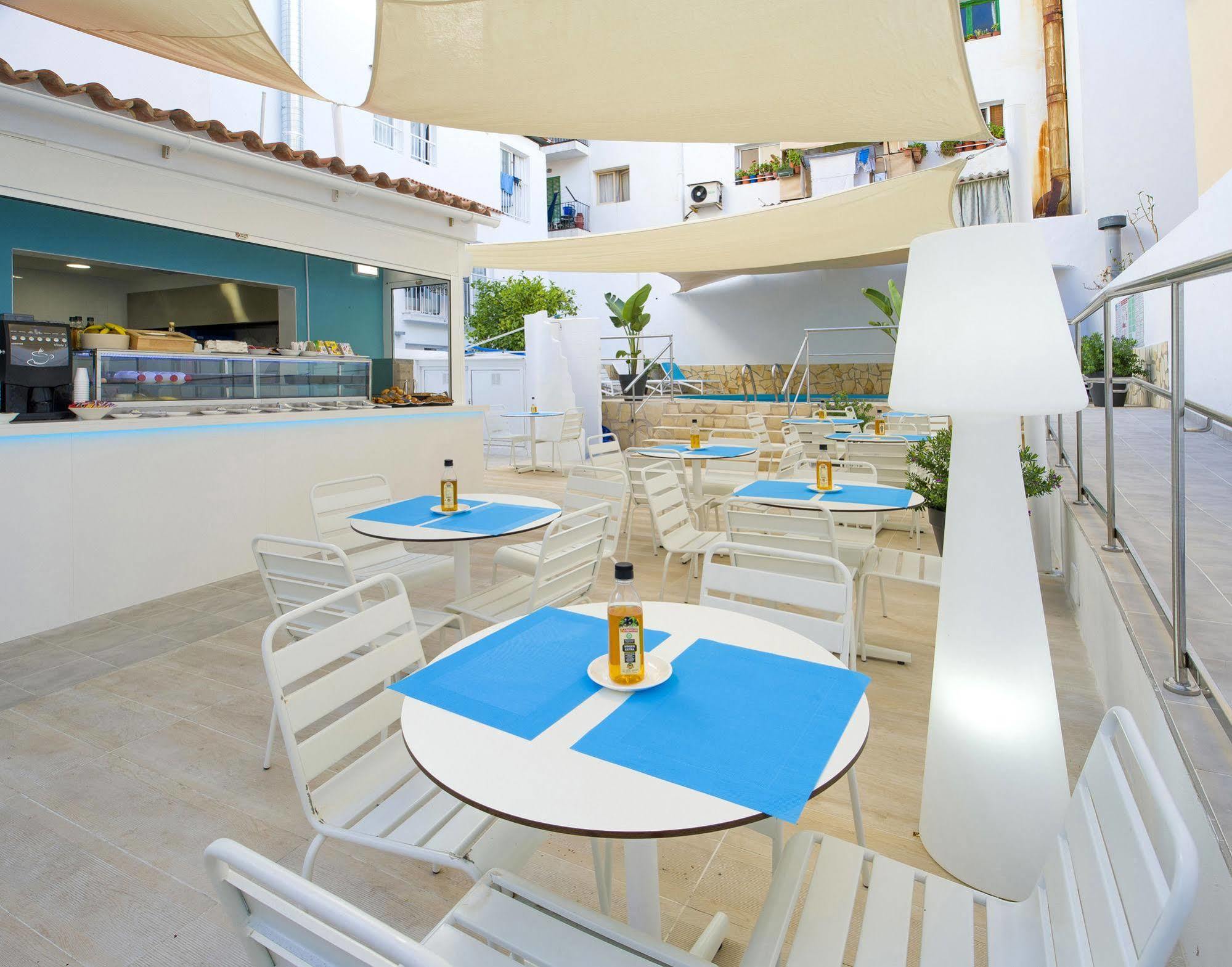 Vibra Lei - Adults Only 3*