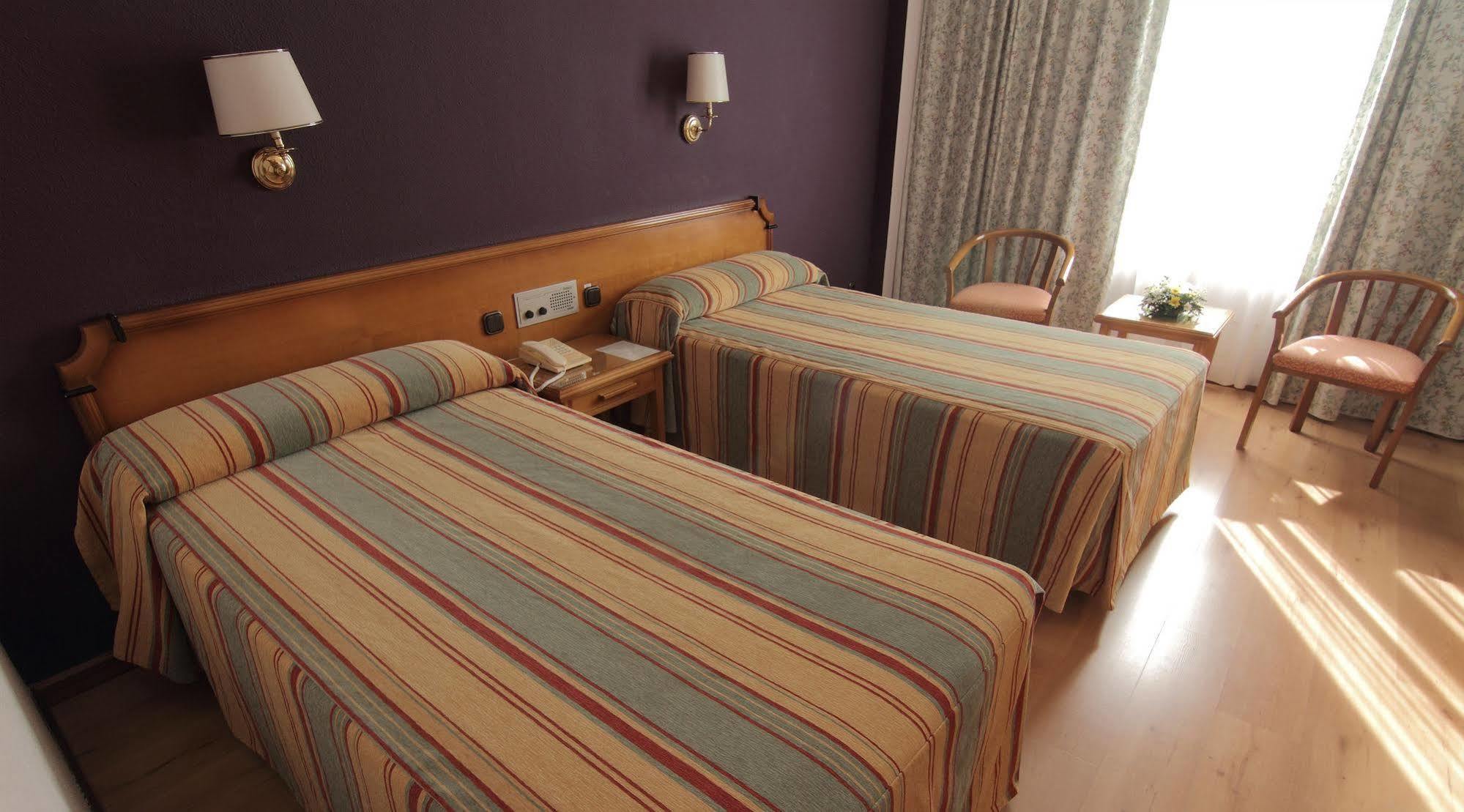 Hotel Hospedium Europa Centro 4*