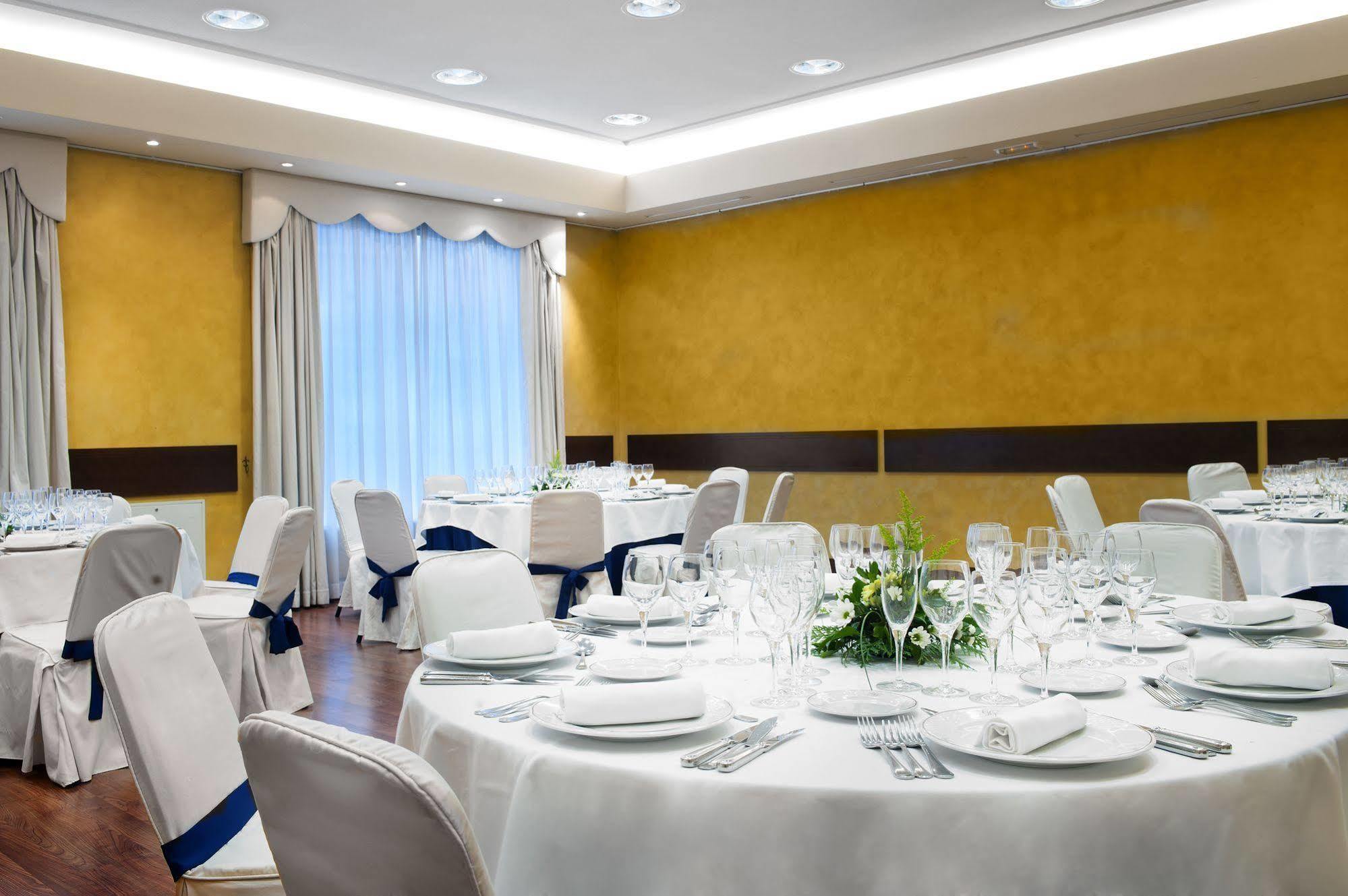 Hotel Eurostars Claras 4*