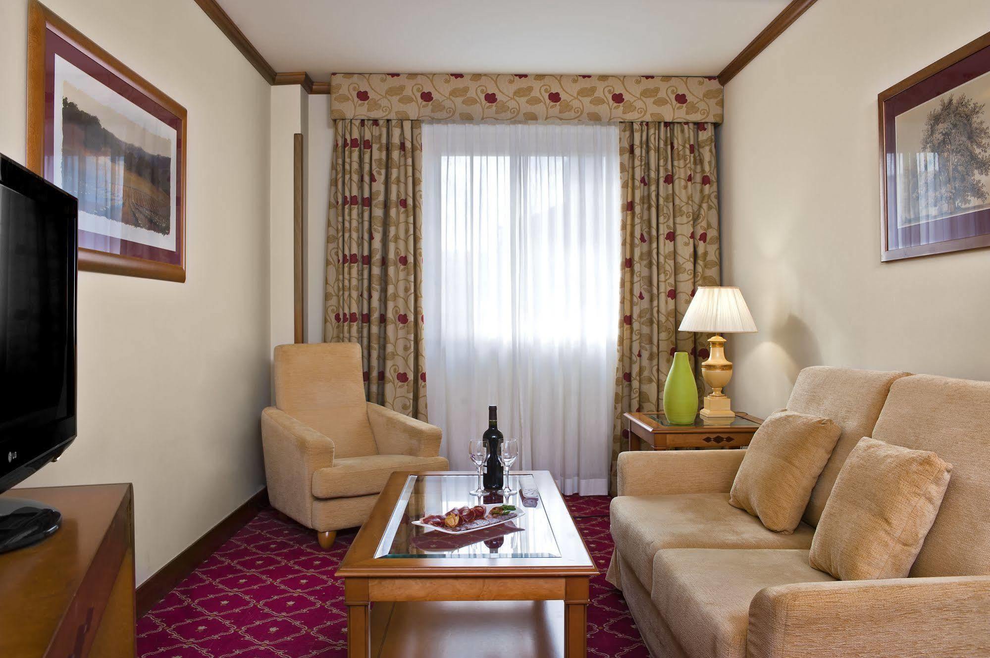 Eurostars Claras 4*