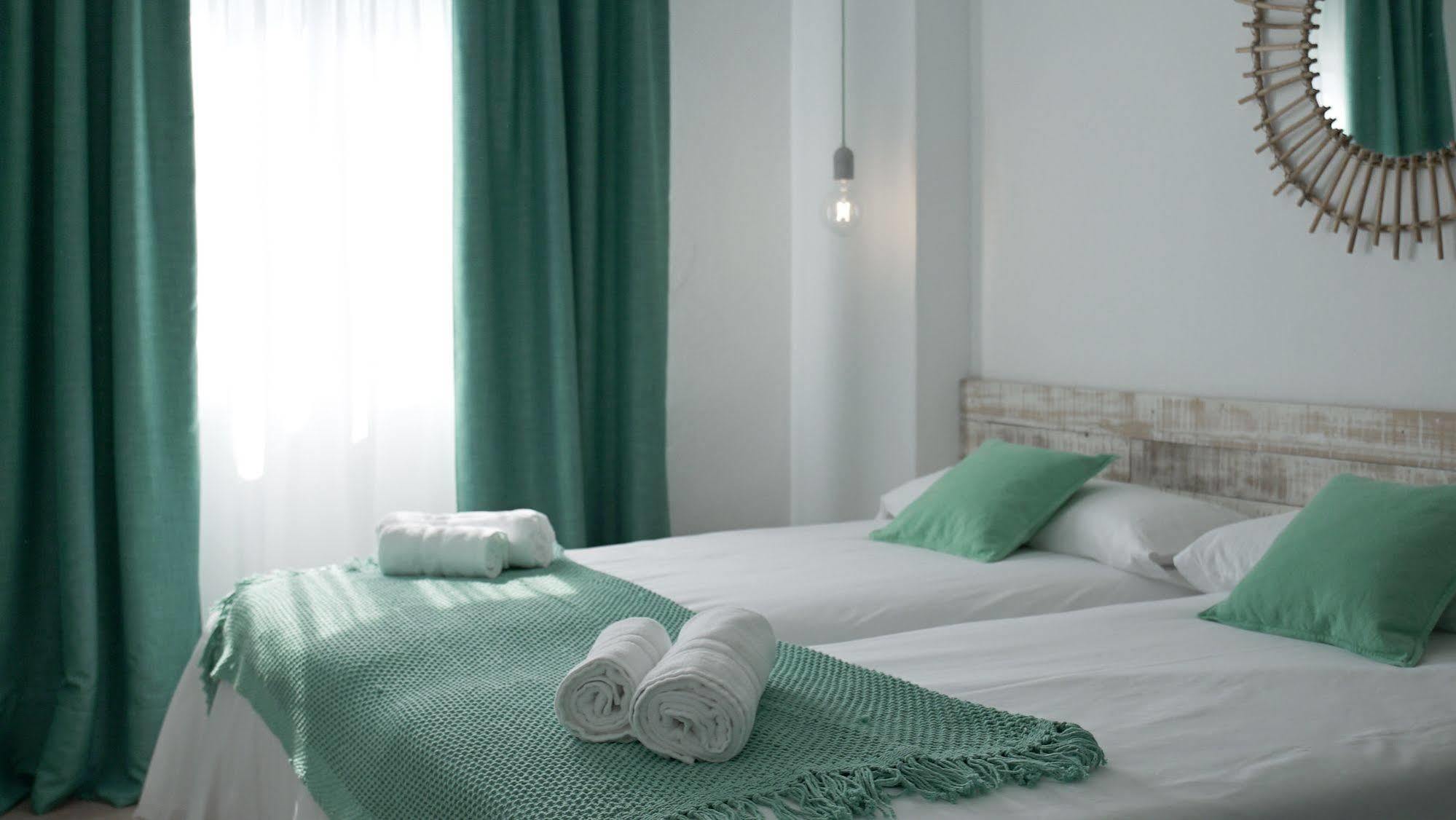 Apartahotel Fleming 50 - Adults Only San Antonio Abad