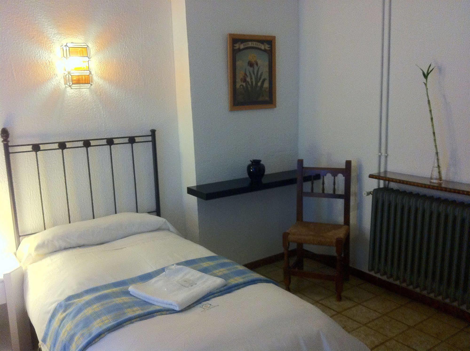 Atlantida Guest house Granada