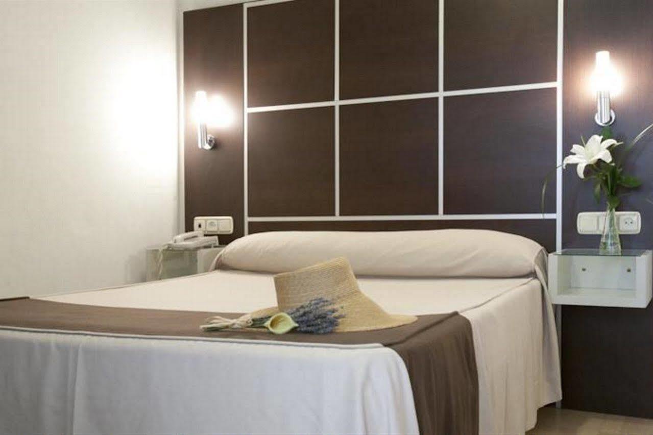 Girasoles Hotel 2*