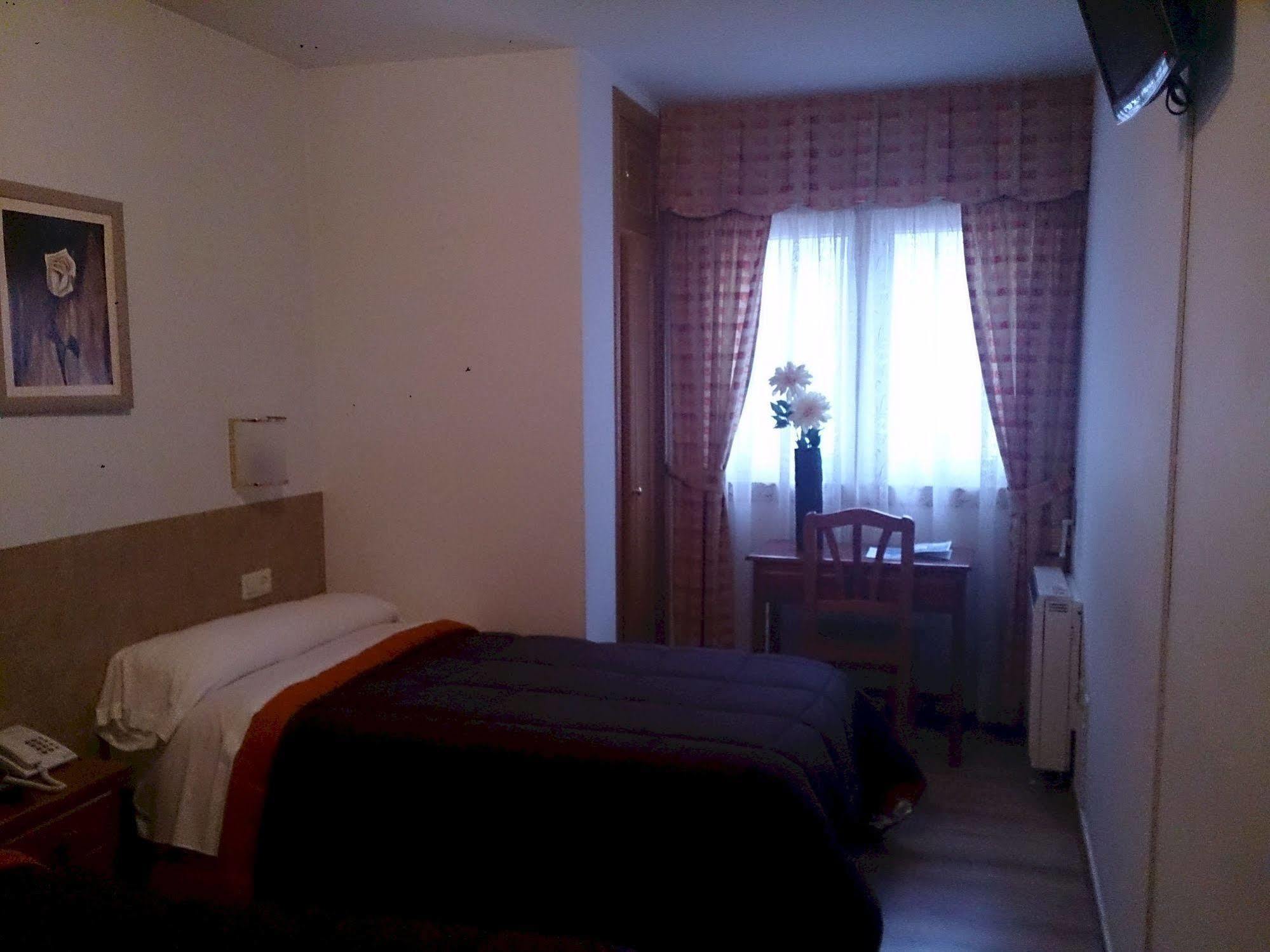 Santa Clara Guest house *