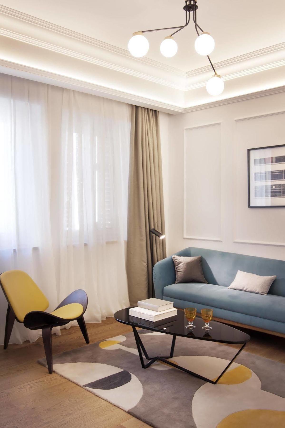 One Shot Palacio Reina Victoria 04 Hotel 4*