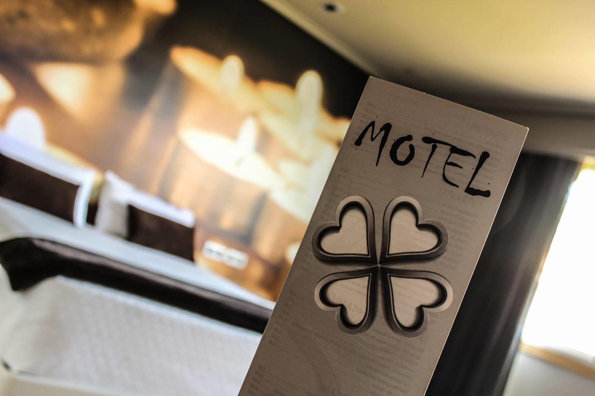 Trebol Hotel