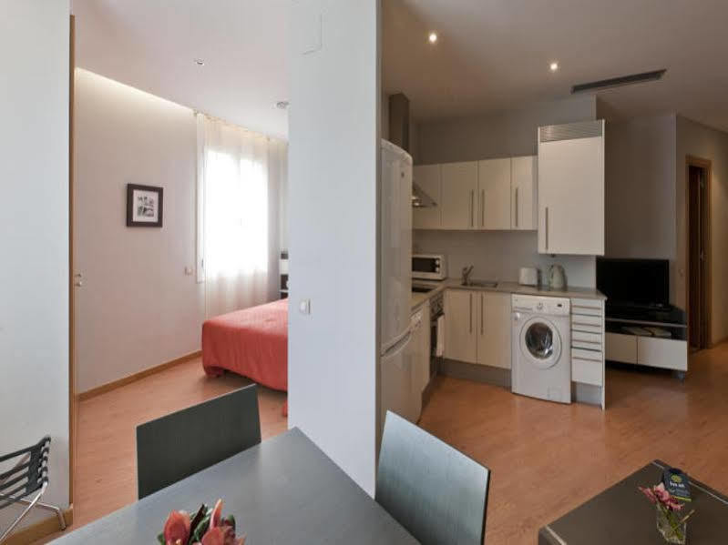 Amister Apartment