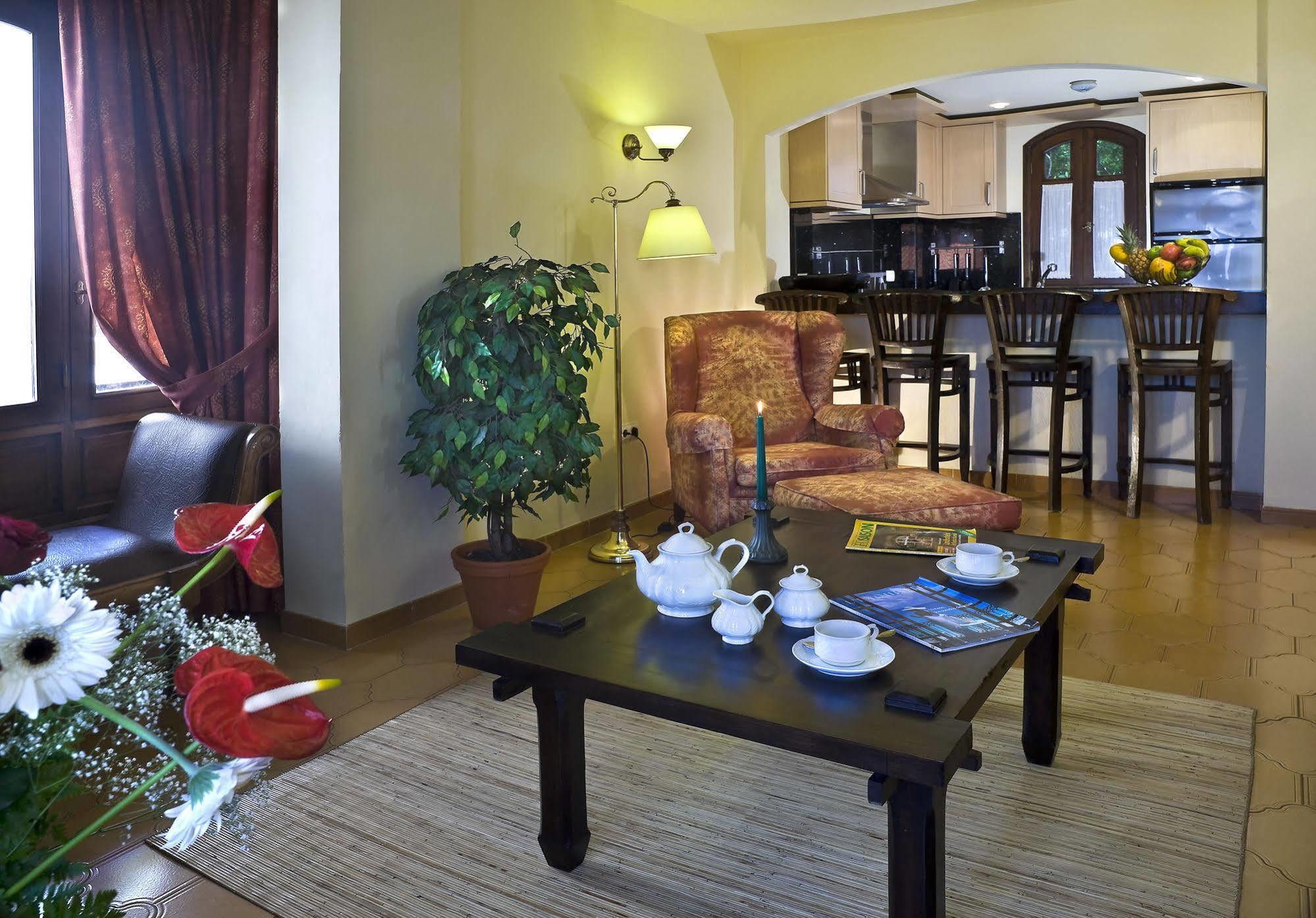 Regency Country Club, Playa de las Américas