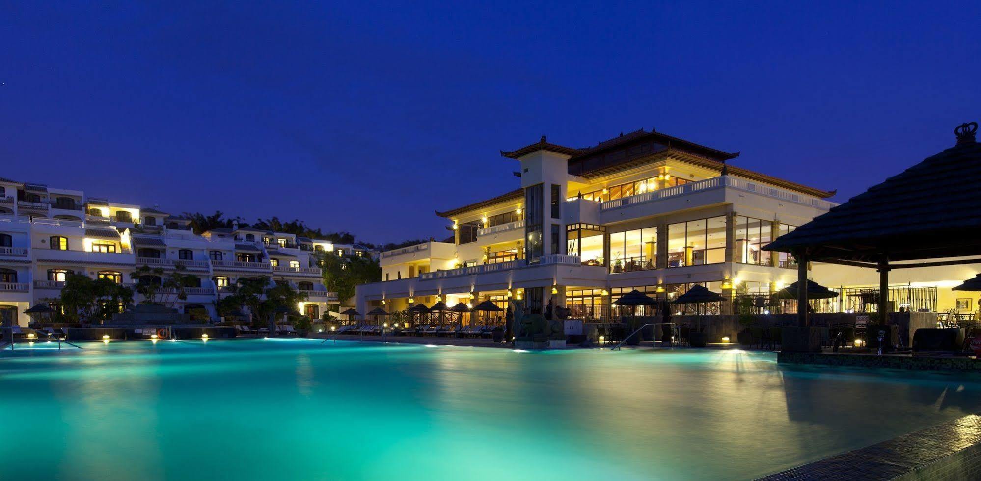 Regency Country Club,